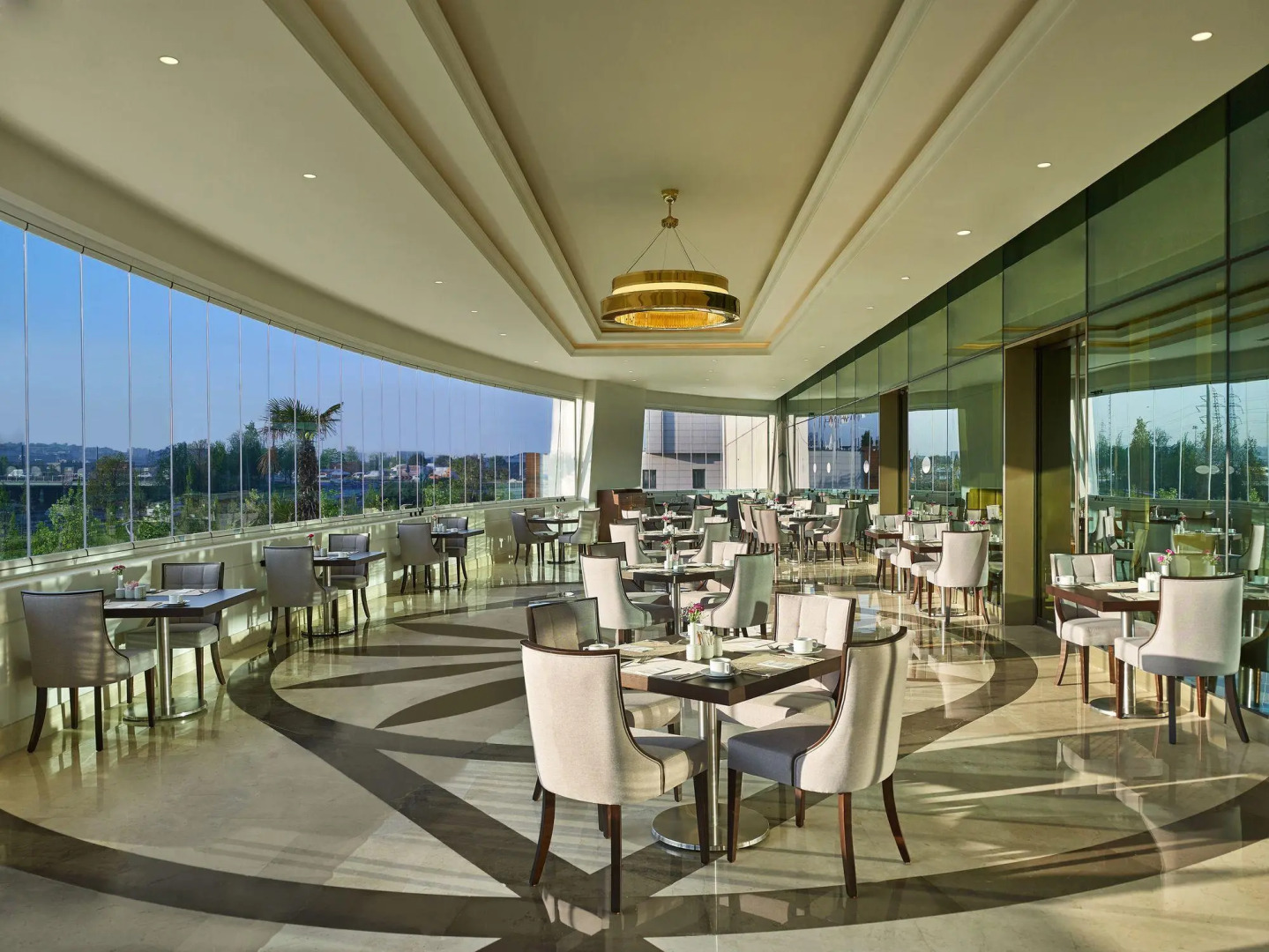 Elite World Grand Istanbul Basın Ekspres Hotel