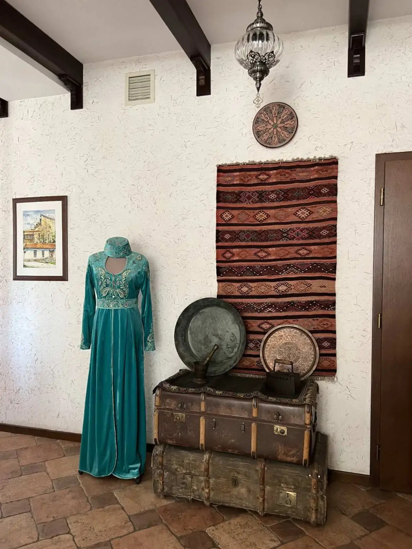 Отель Джеваль