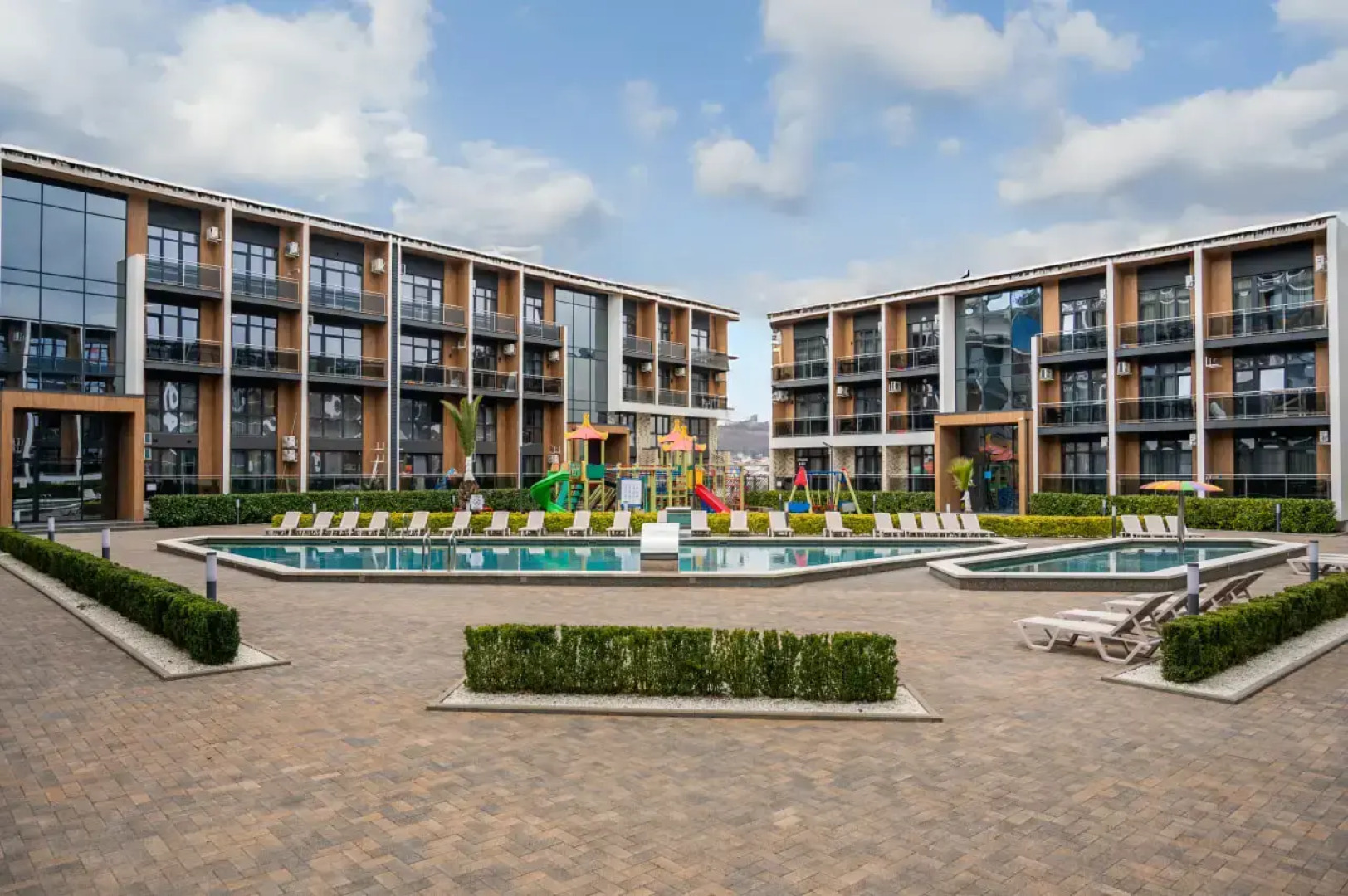 Апартаменты Двухуровневые около моря с бассейном в ЖК Морской квартал