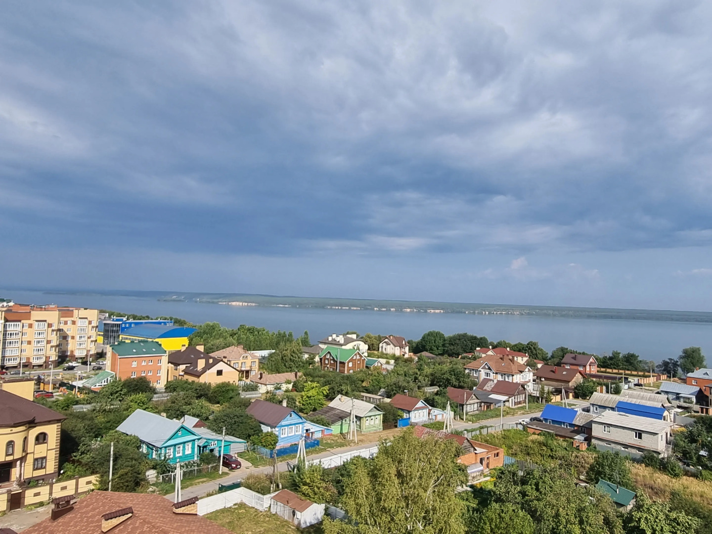Квартира 1-к в престижном мкр. на Сельской 39/6 с красивым видом на Волгу от RentAp, 5 сп.мест
