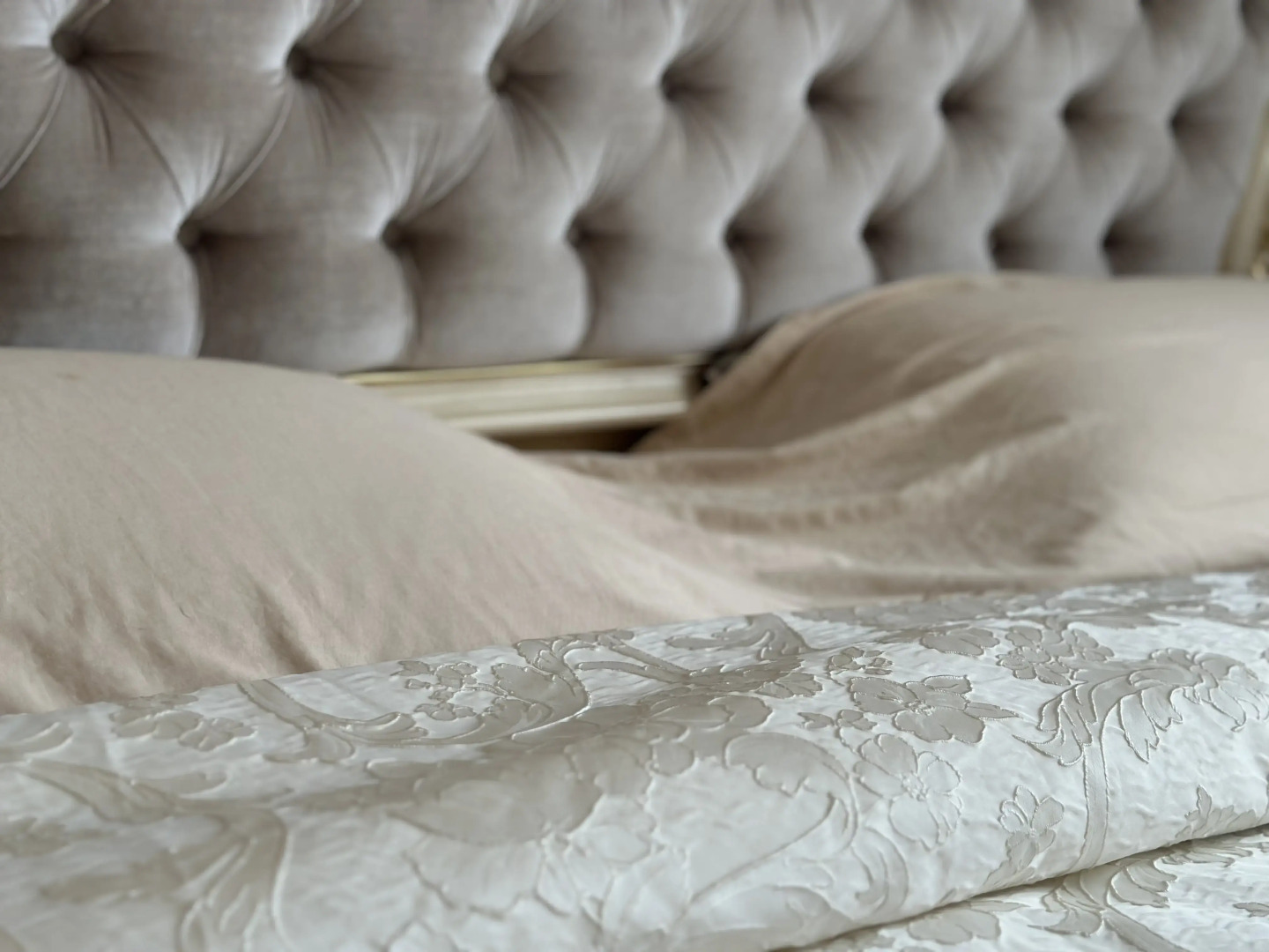 Апартаменты "Эленика" Роскошные у Озера в Махачкале