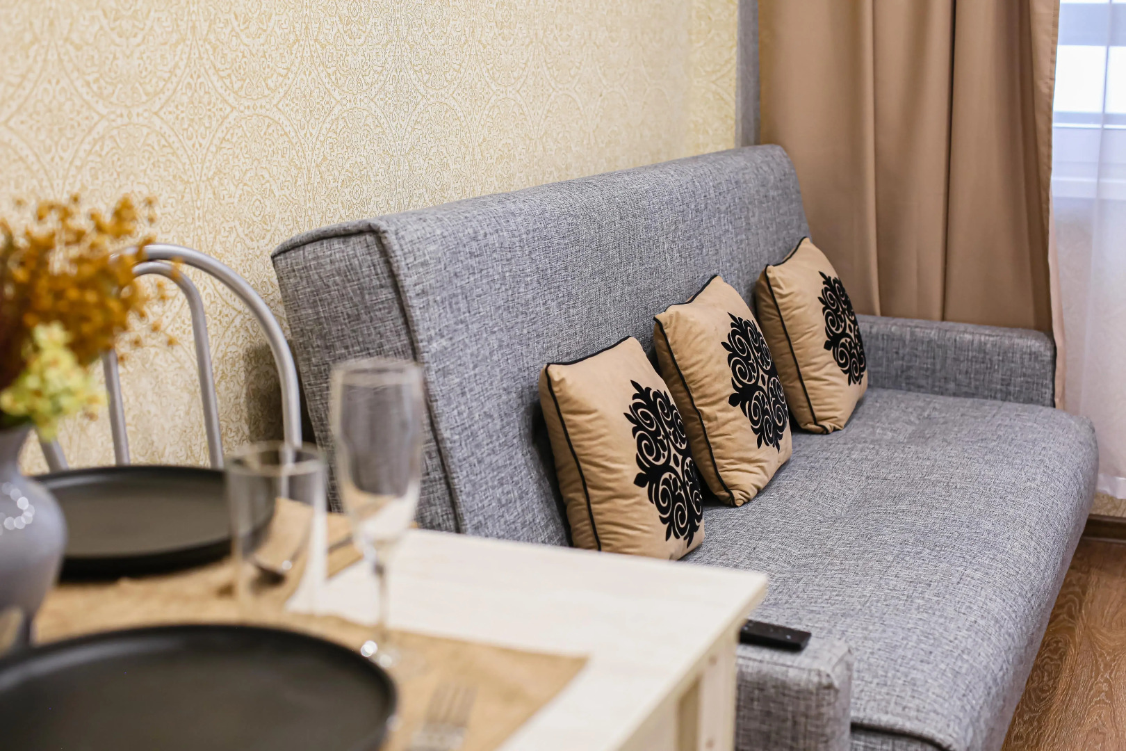 Апартаменты SunSet Родионова 202/1 78