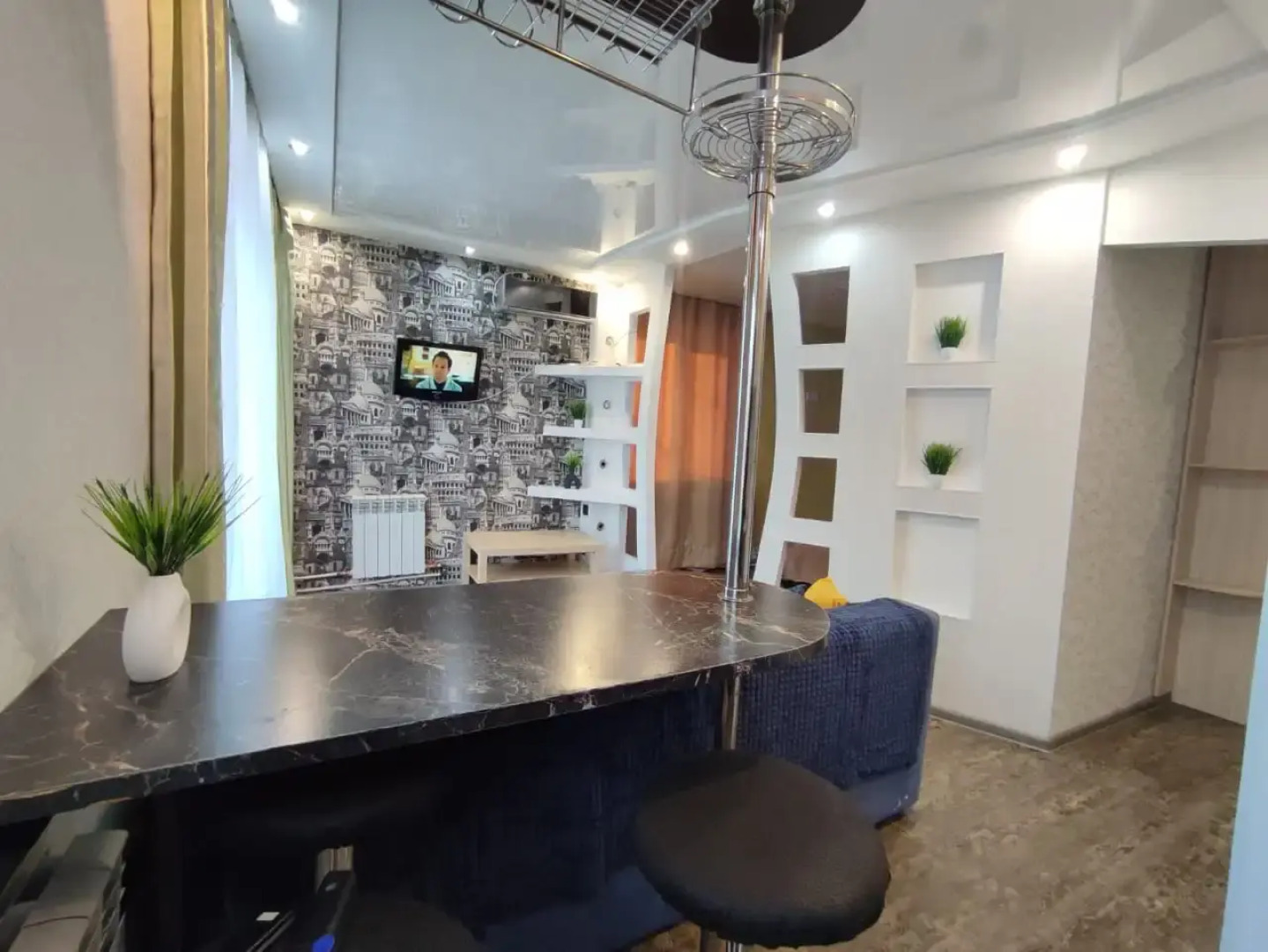 Апартаменты Калинина 49