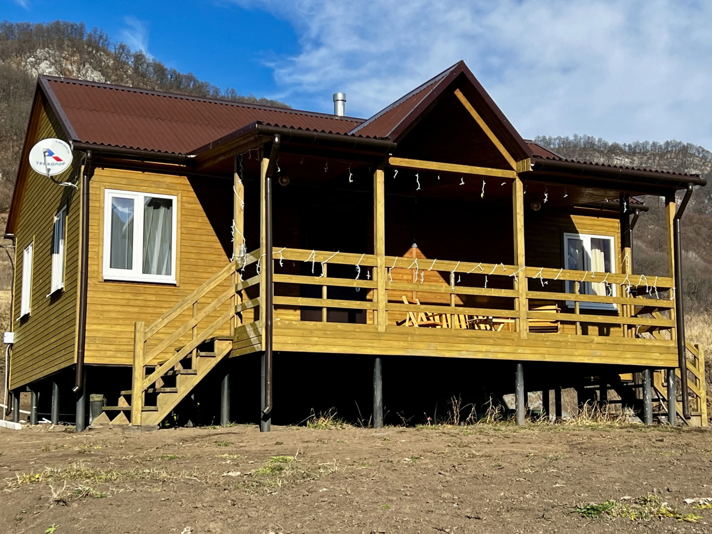 Шале Tanhum House