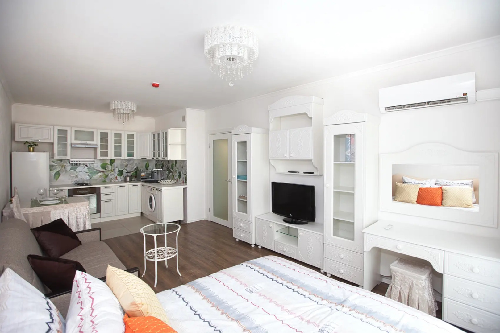 Квартира Mila Apart в Современном Стиле на Варшавке