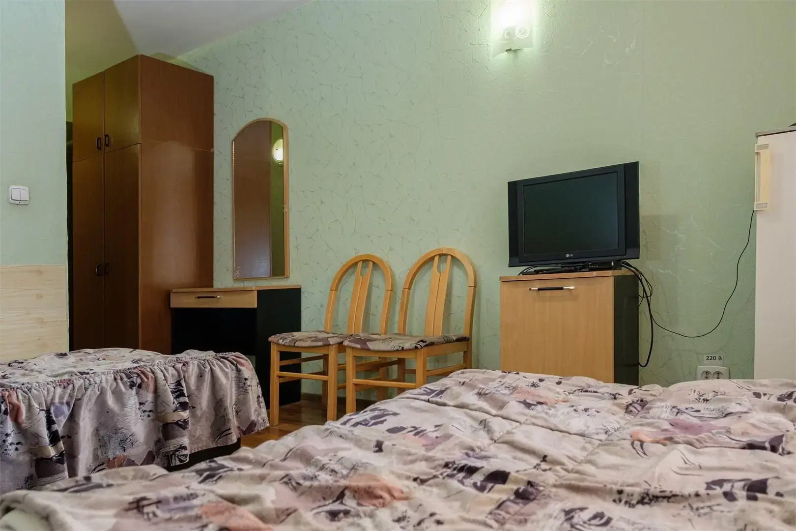 Отель Парма