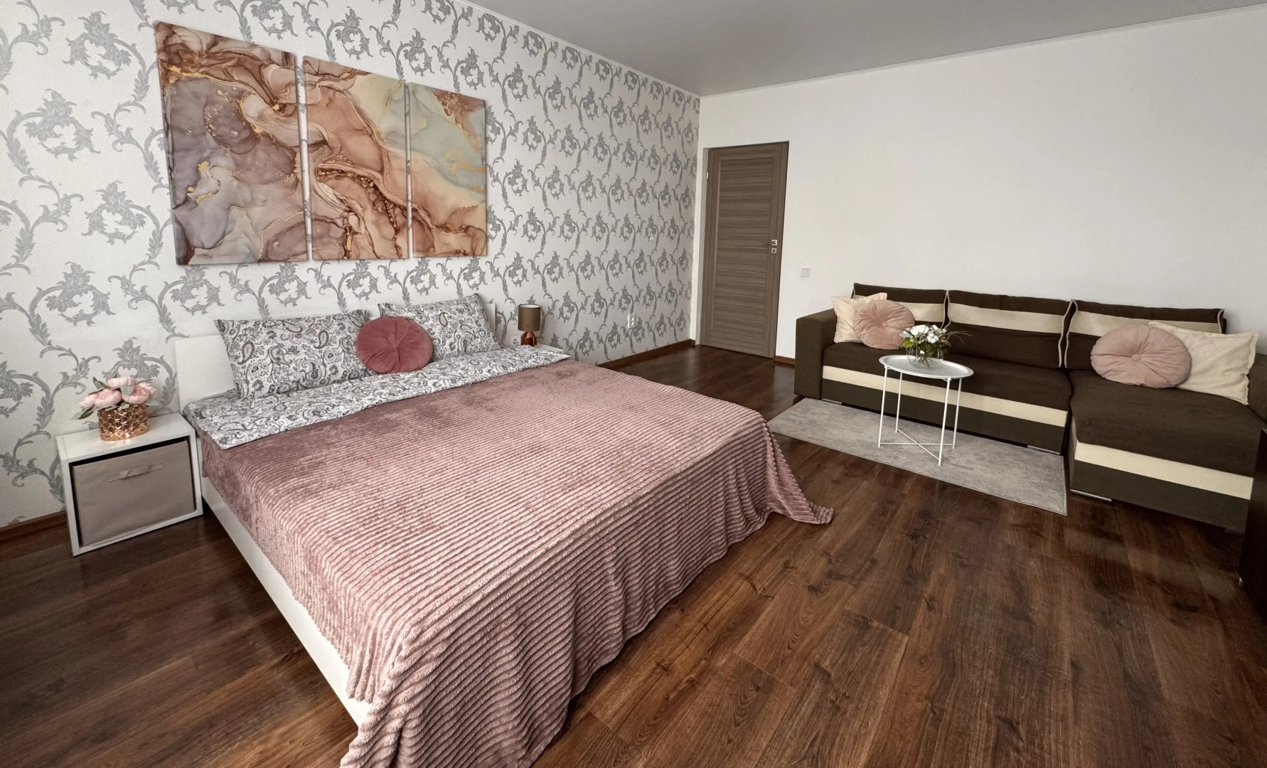 Квартира в Самом Центре Исторического Района Амалиенау