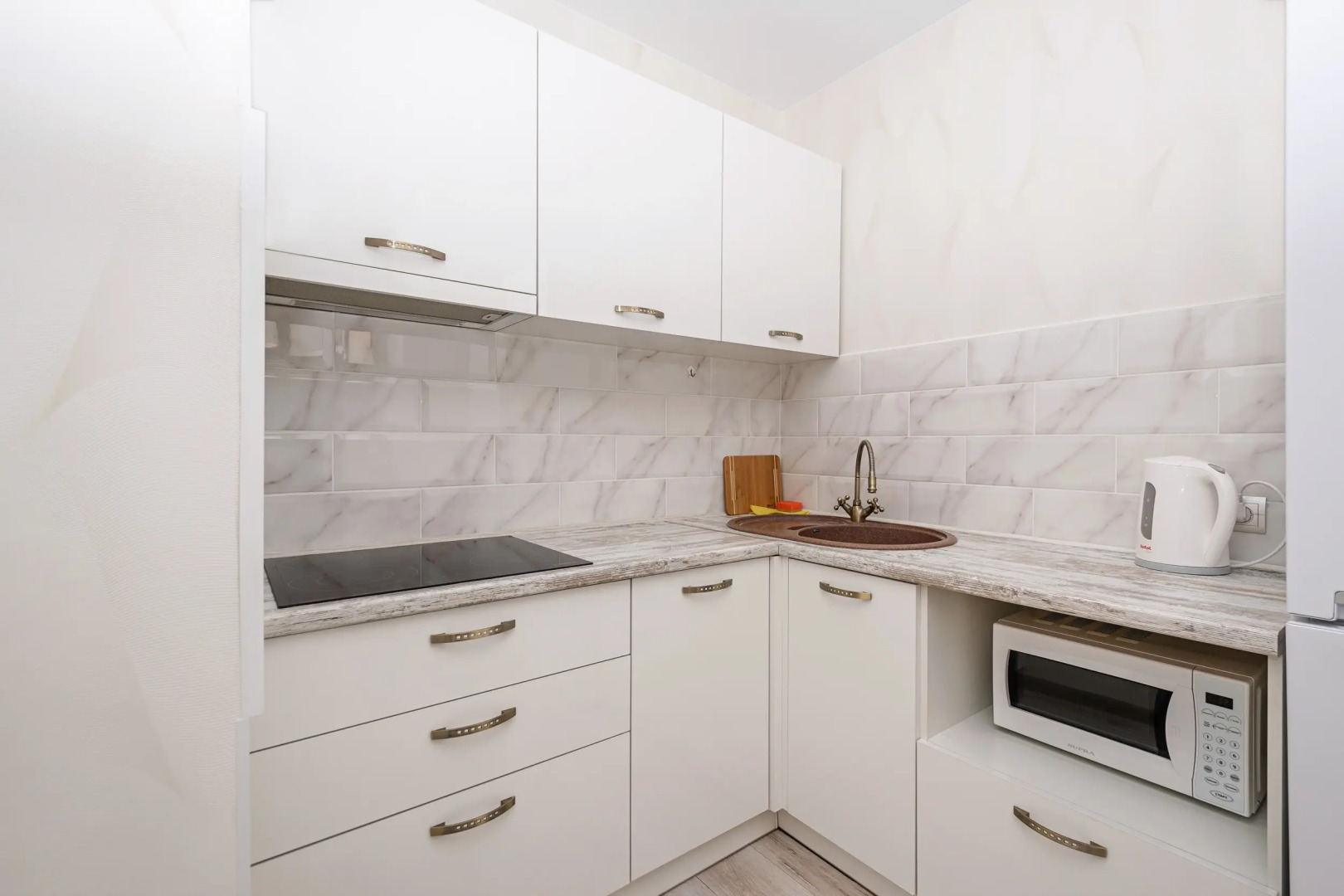 Апартаменты Моне