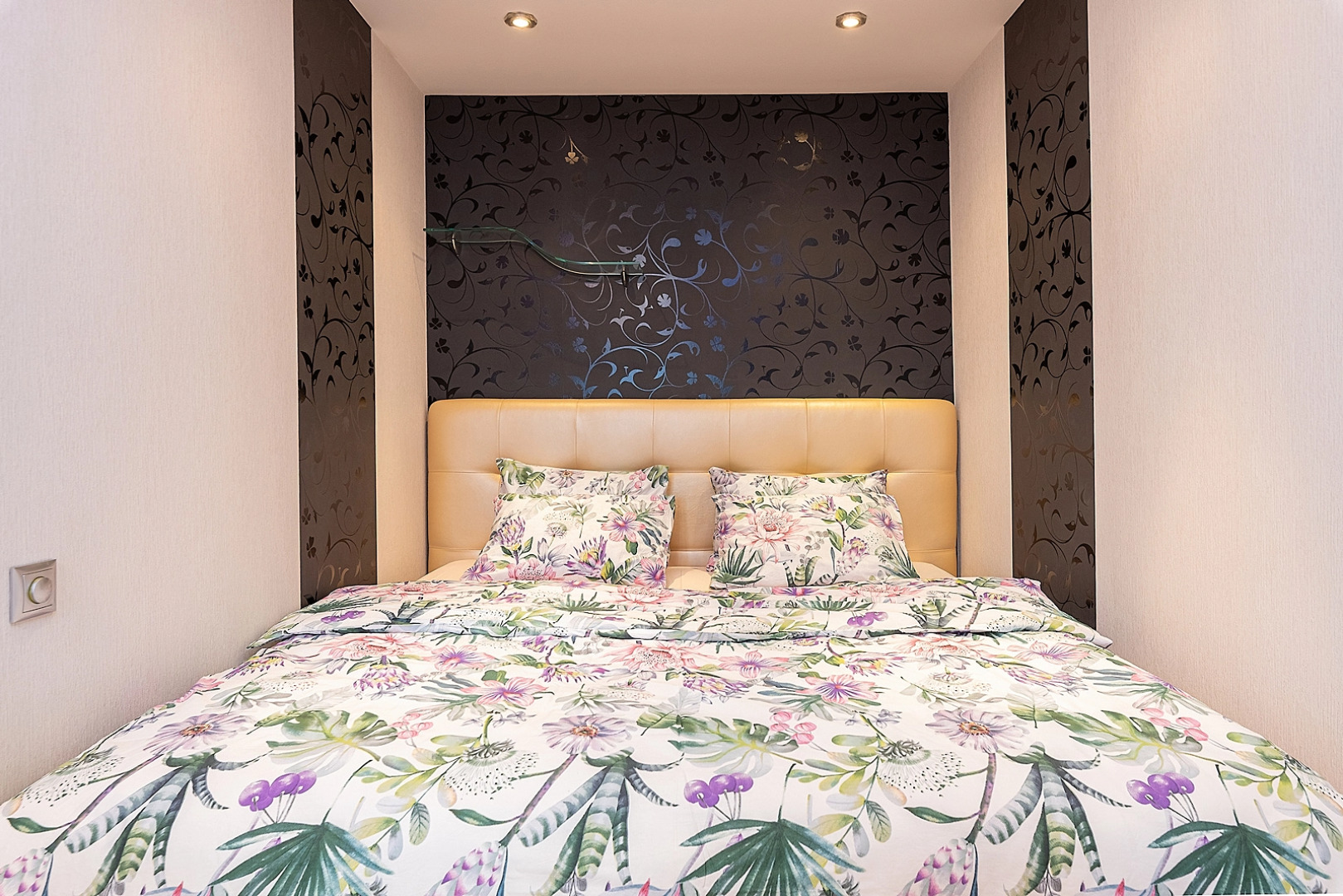 Тихие апартаменты  в центре города, ул.Горького 154. Сова-Дом