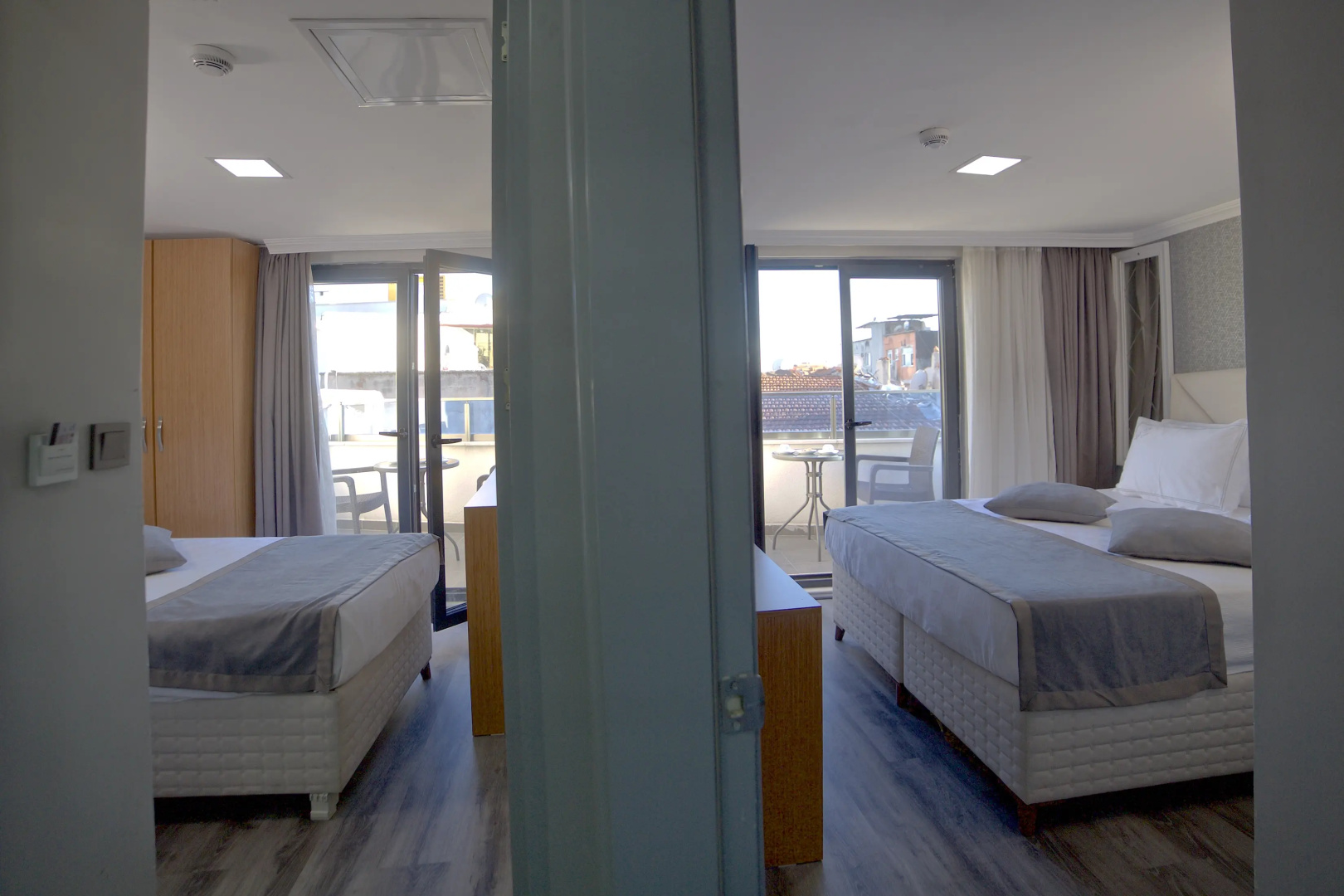 Отель Almina Inn