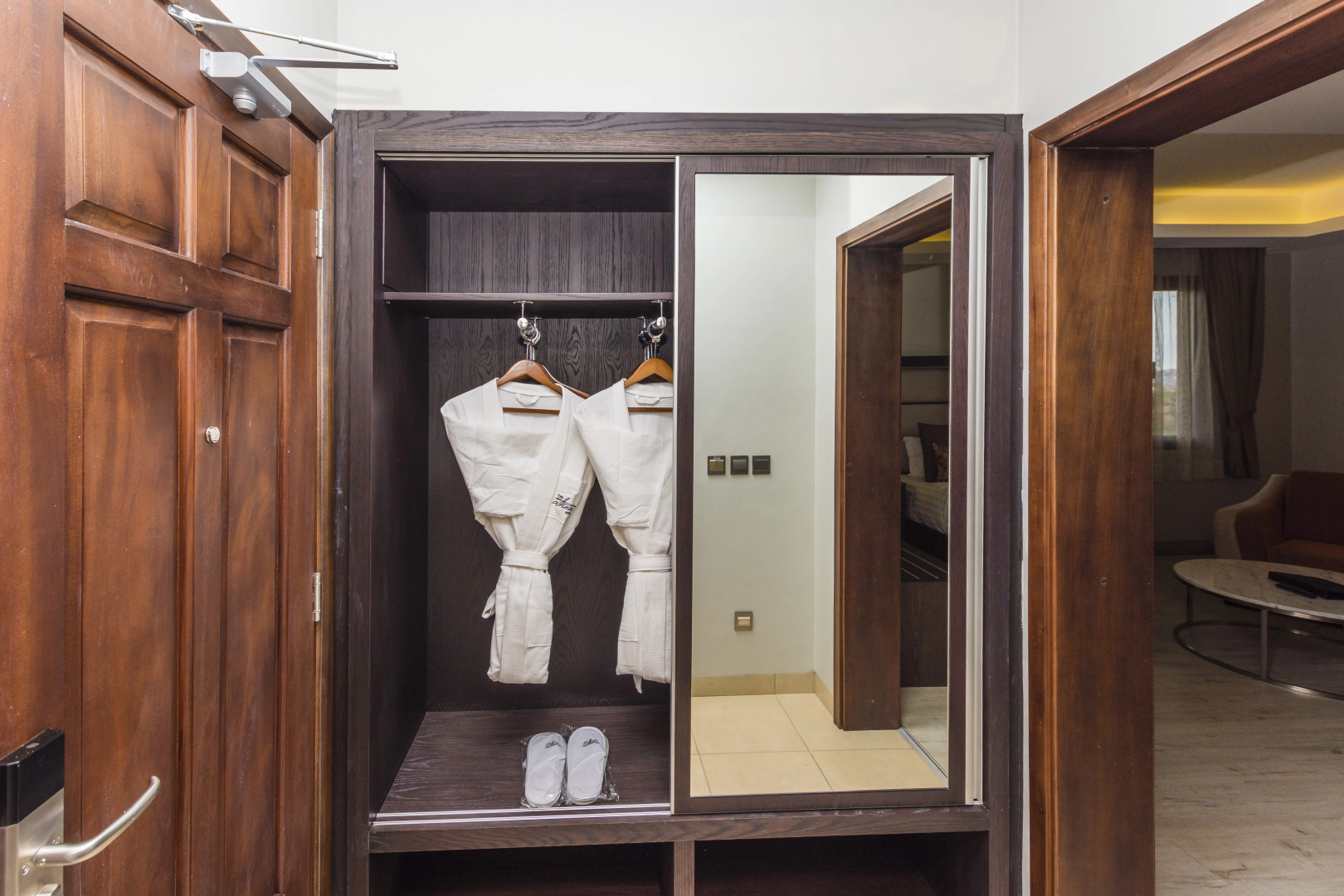 Отель The Athena