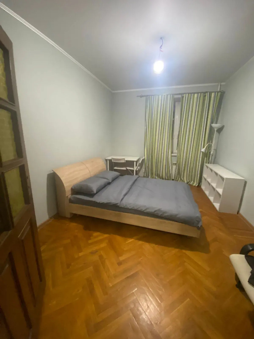 Квартира Трехкомнатная в Центре Уфы