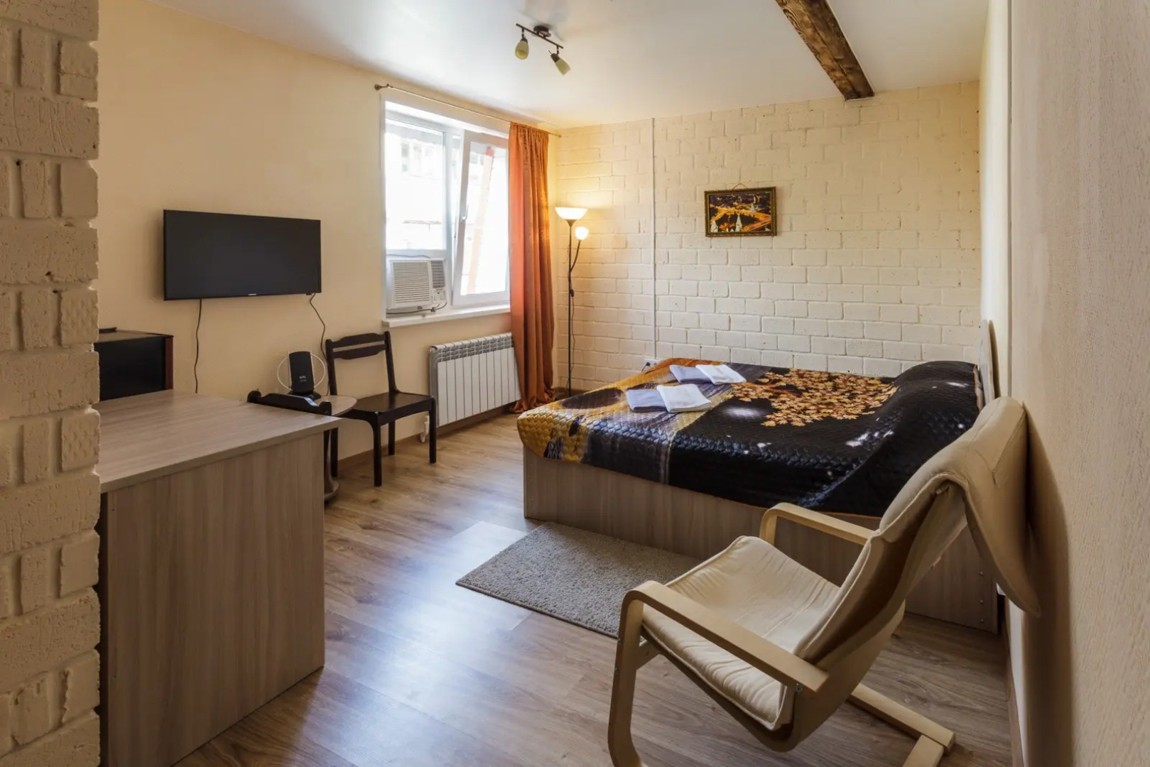 Отель Первый Поезд