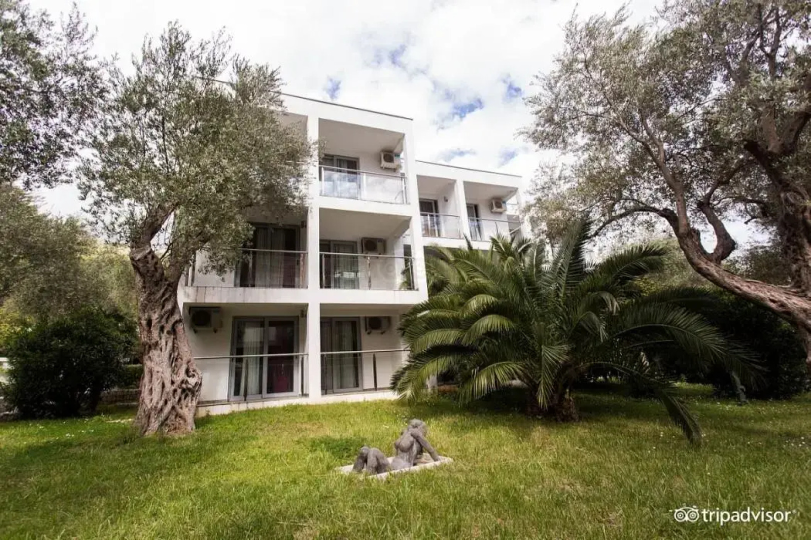 Vile Oliva Hotel & Resort