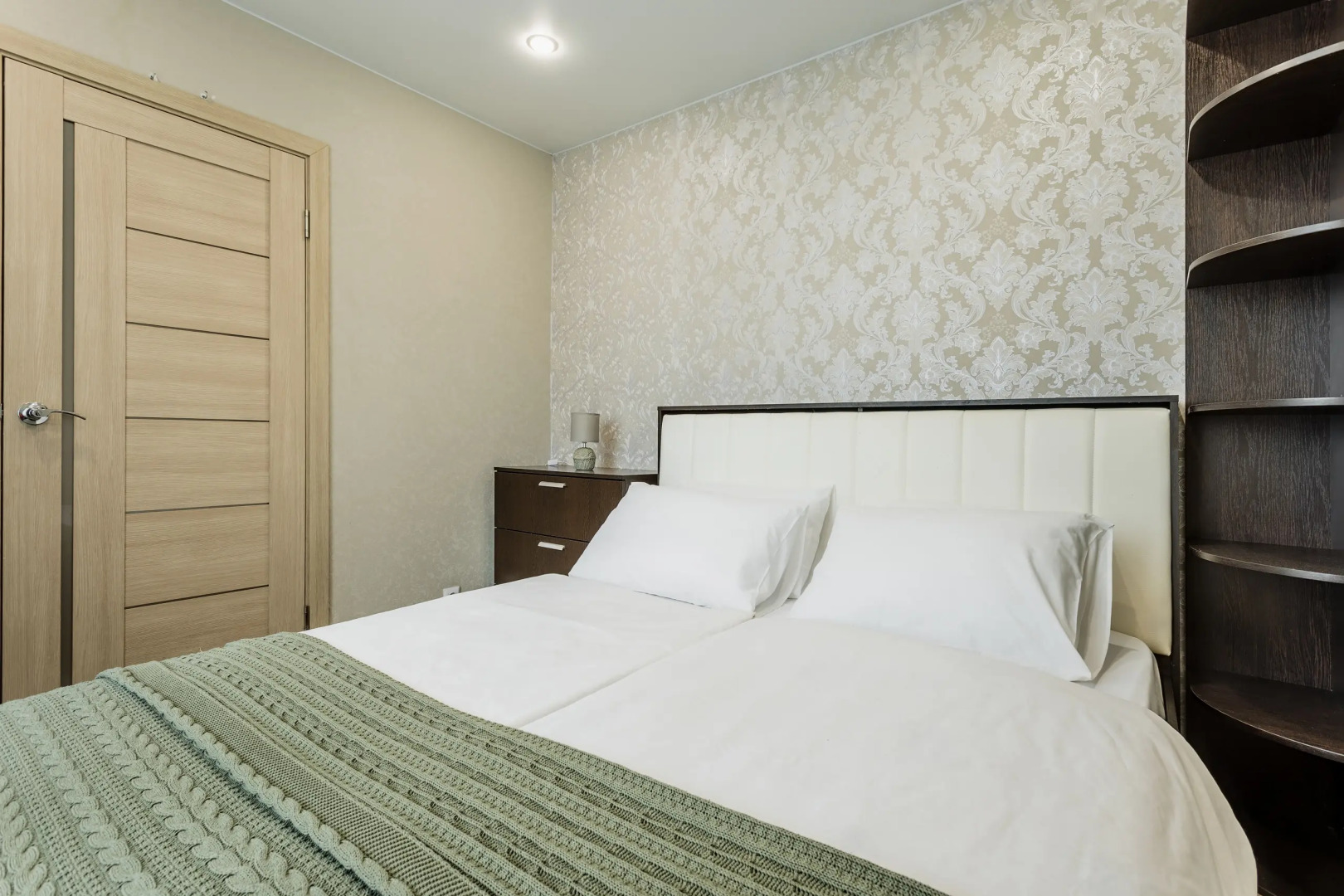 Квартира Шикарная трехкомнатная