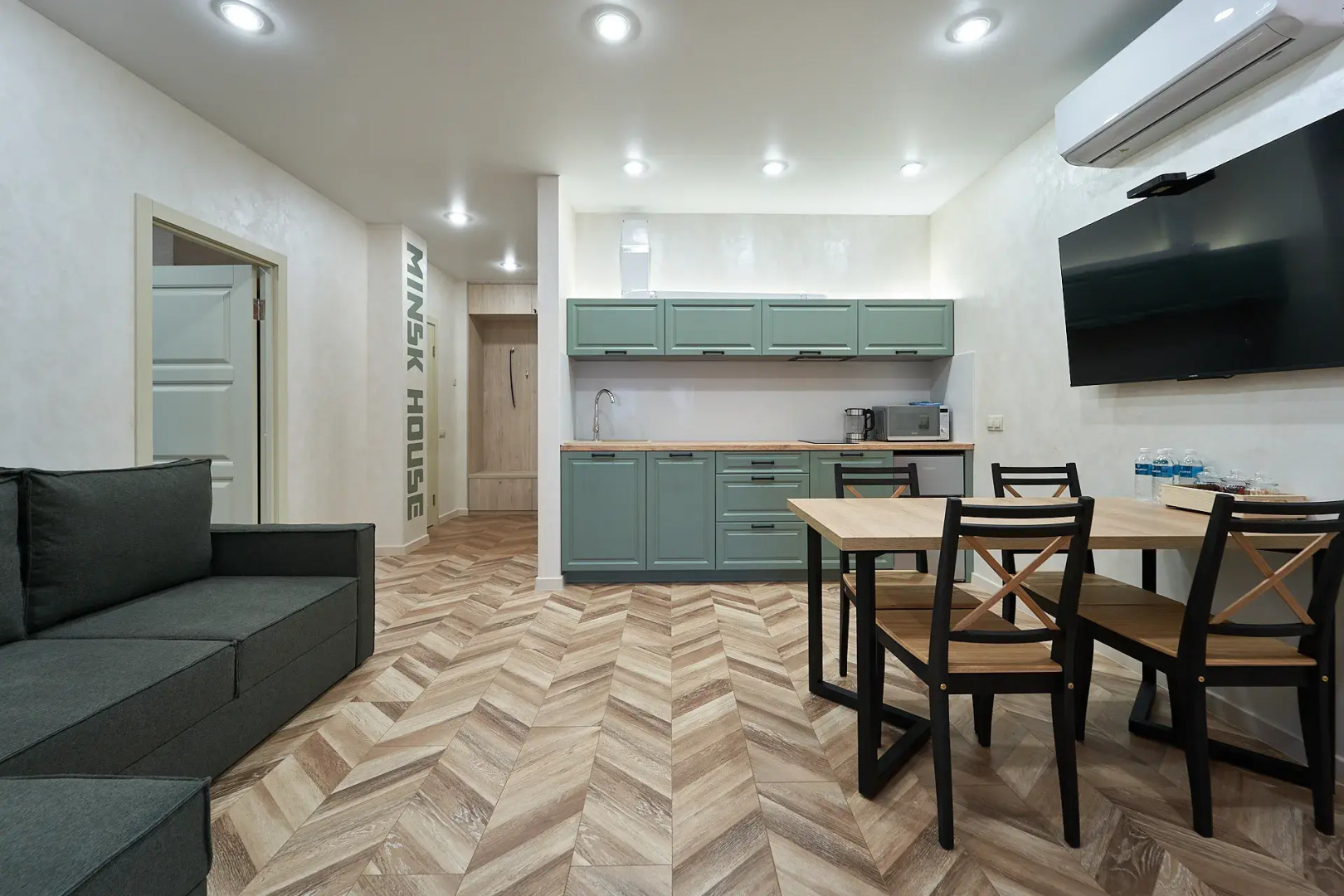 Апартаменты 3-комнатные Minsk House