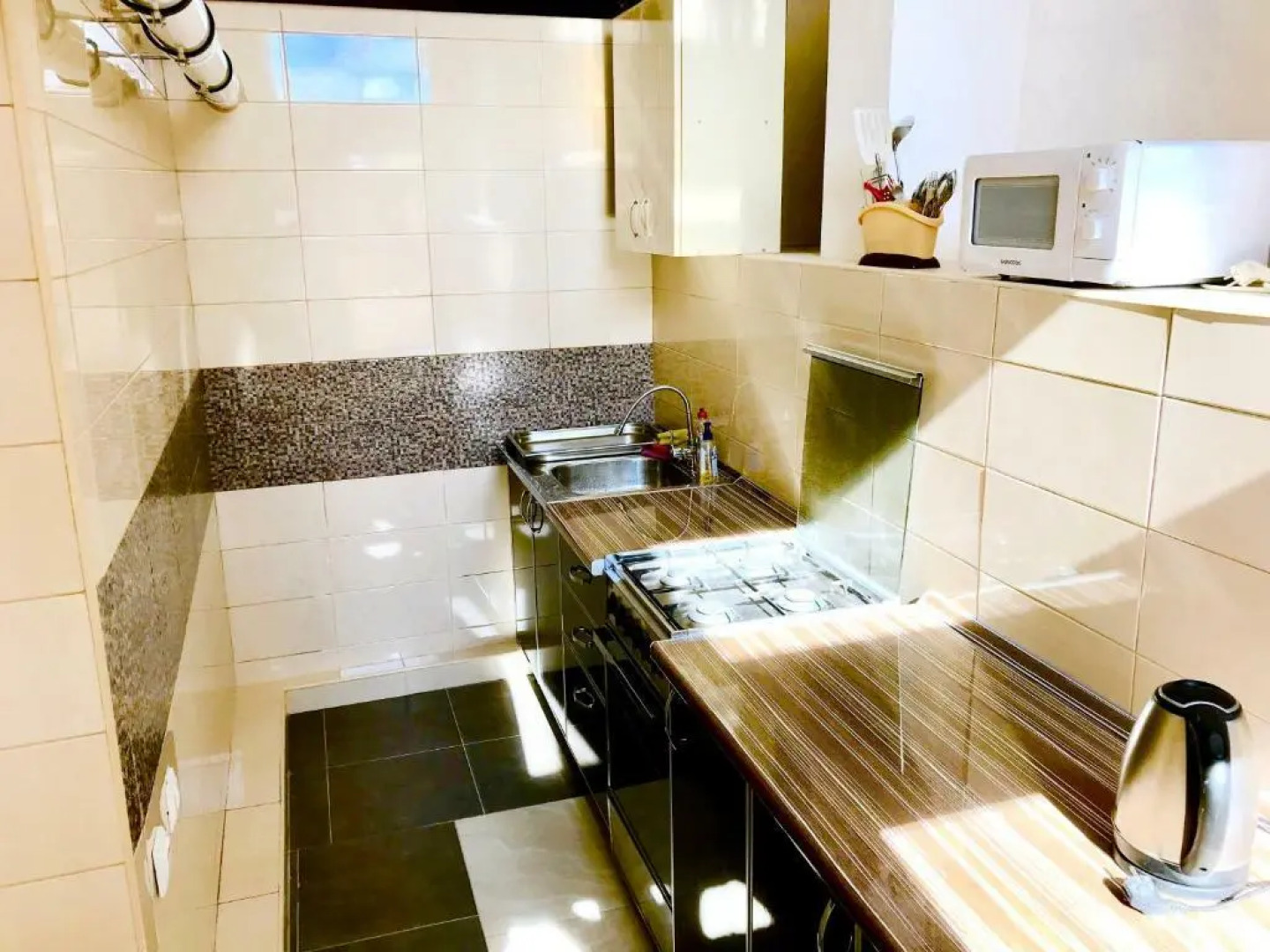 Гостевой дом Лоо-Санрайз