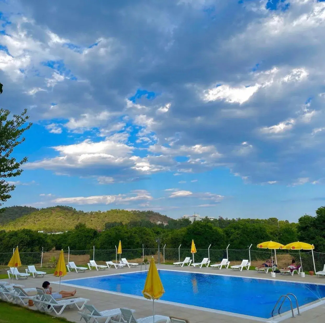 Отель Dream Town