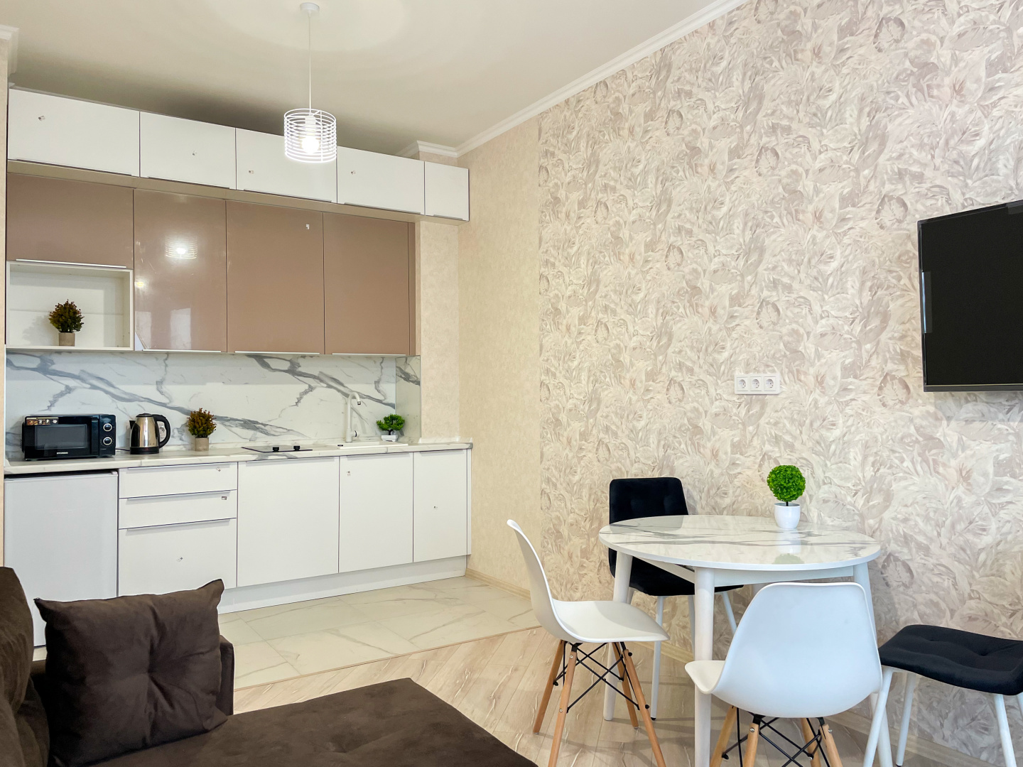 Апартаменты 2-к Квартира 50 м² 2/19 Эт