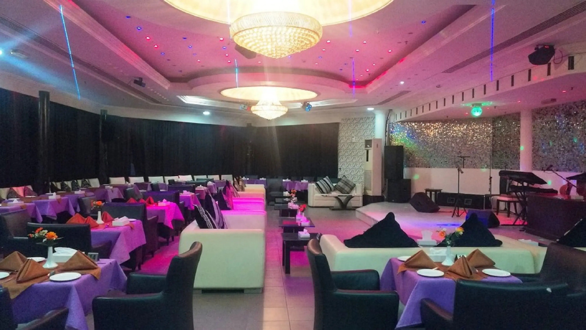 Отель Phoenicia Tower Hotel&Spa