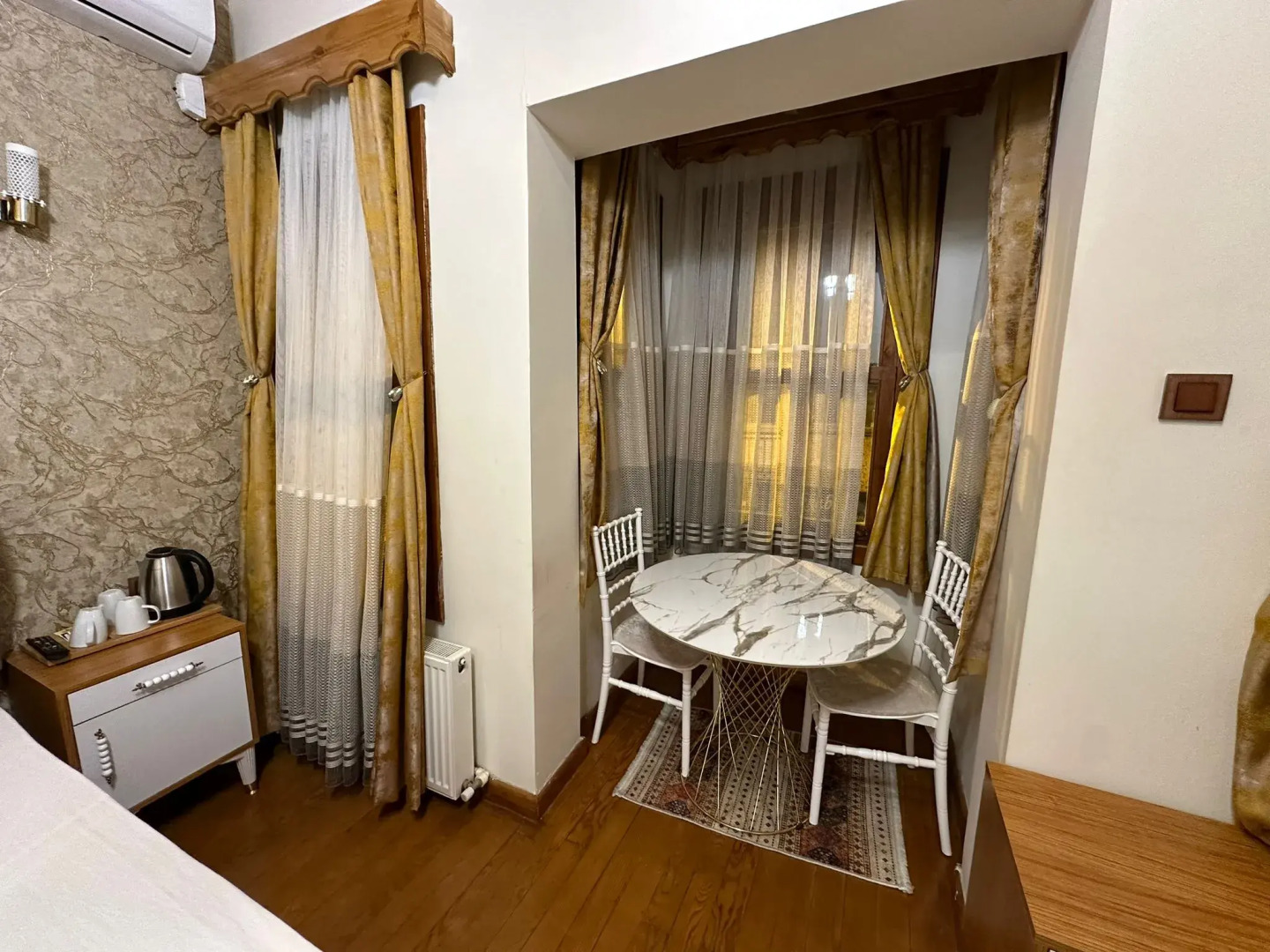 Апартаменты Gur Royal Suit