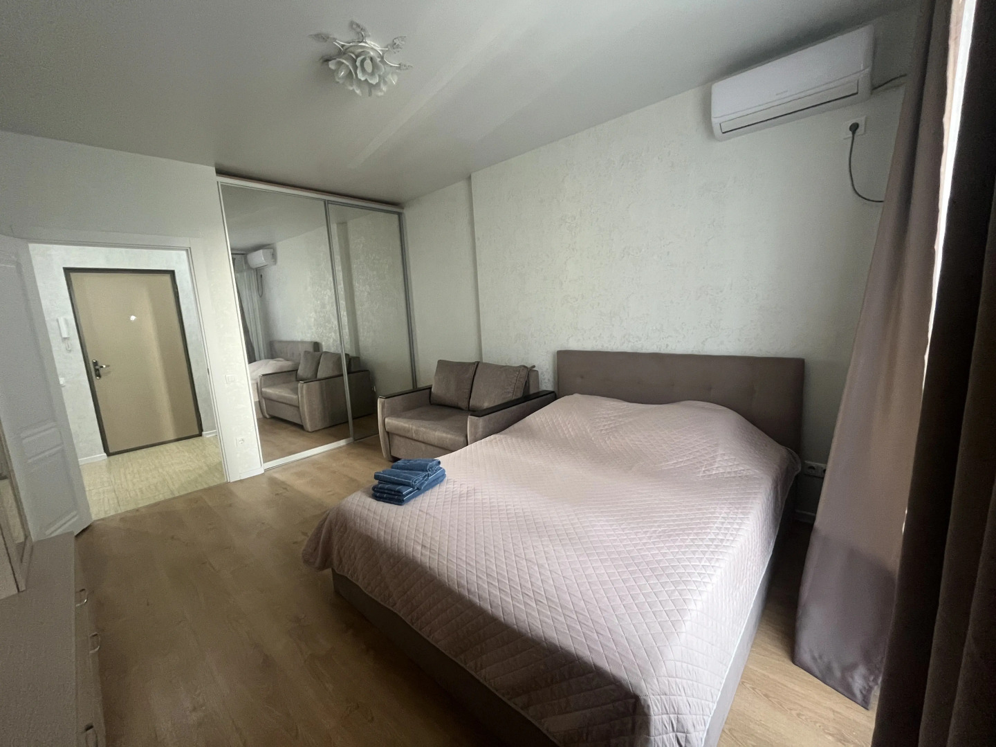 Квартира на Малиновского 10а