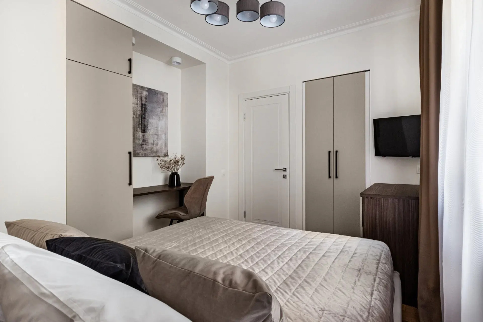 Апартаменты LetYourFlat "Benua" (3 спальни)