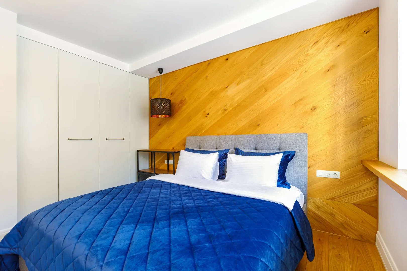 Квартира однокомнатная Good Karma недалеко от крейсера Аврора