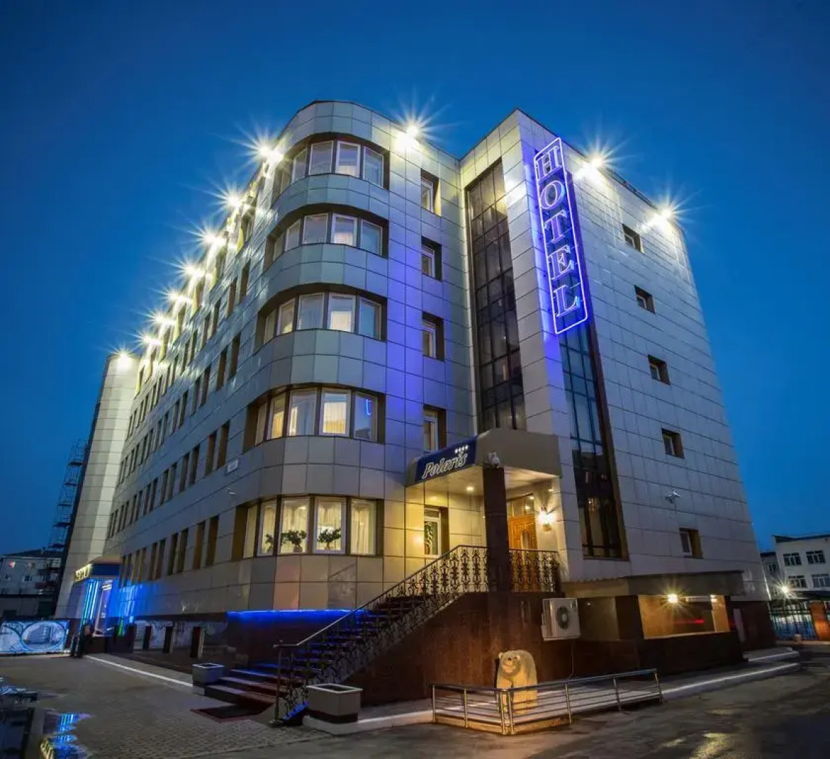 Отель Поларис