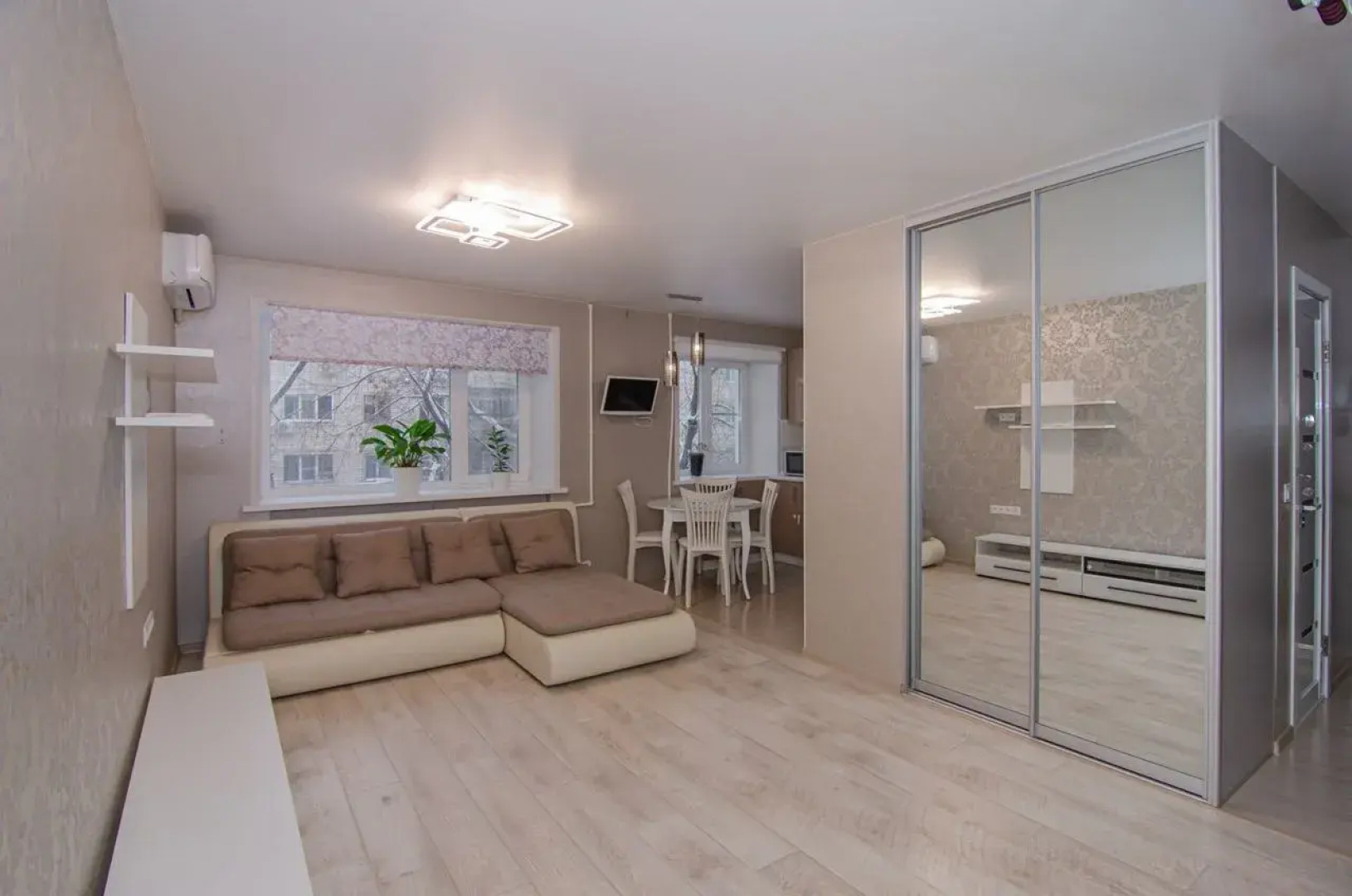 Квартира cамoм центрe Хабaрoвcкa