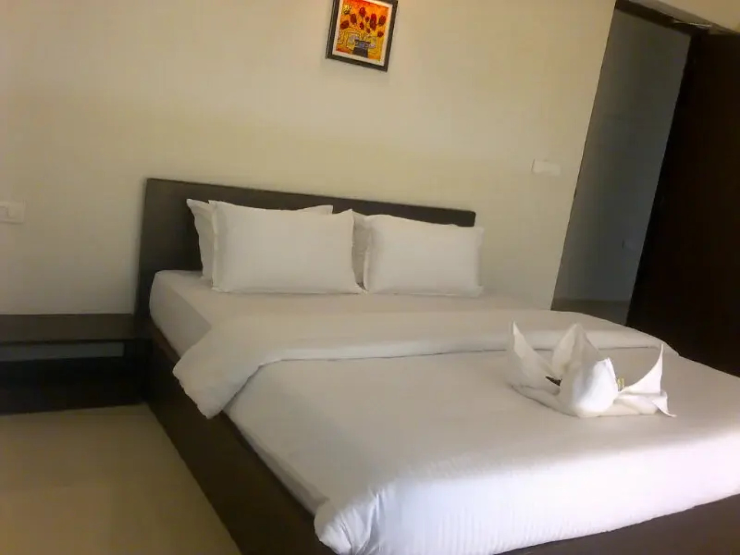 Апартаменты Oragadam - Rooms for Rent