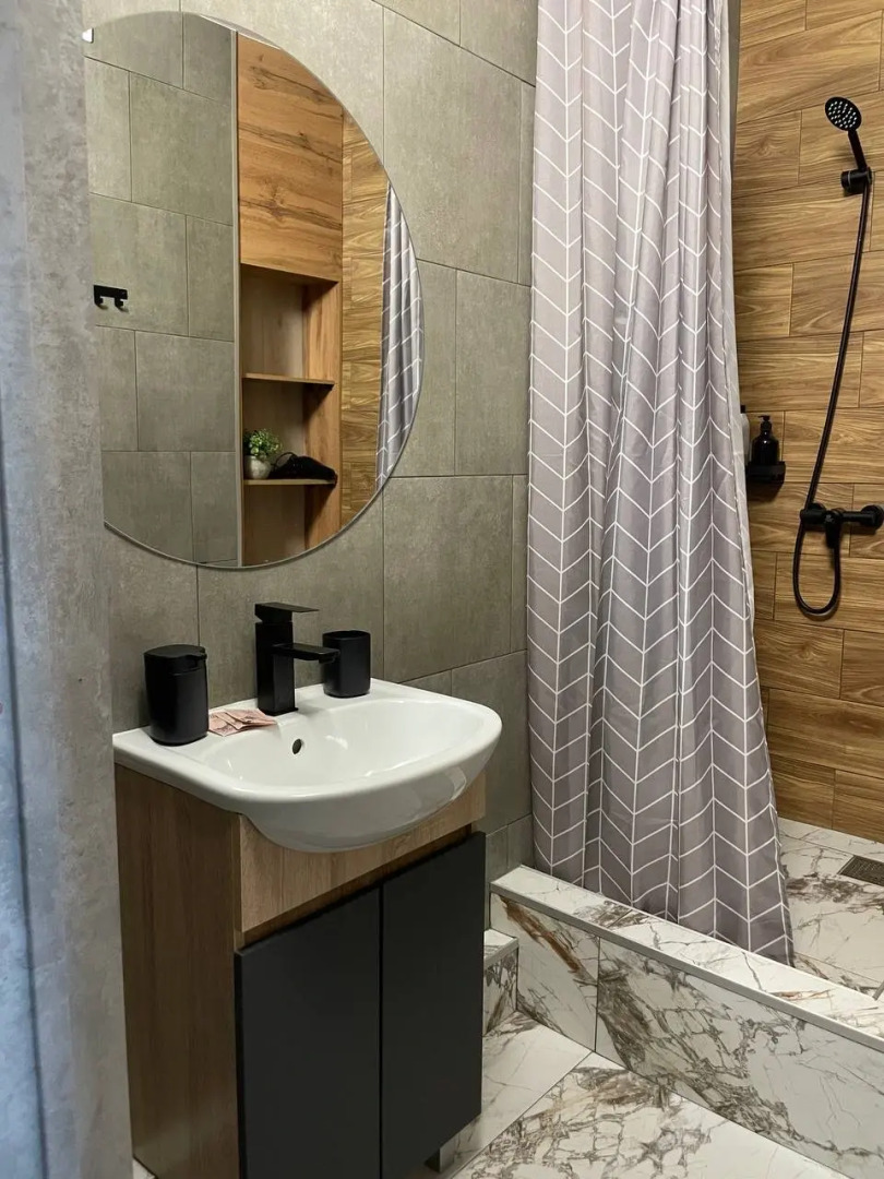 Квартира Уютная на 22 этаже с видом на горы и море,15мин до набережной пешком