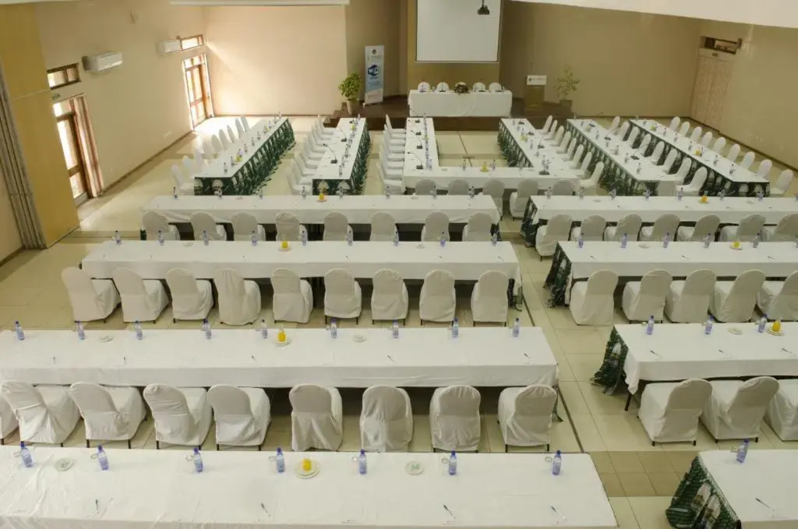 Отель Sunbird Nkopola