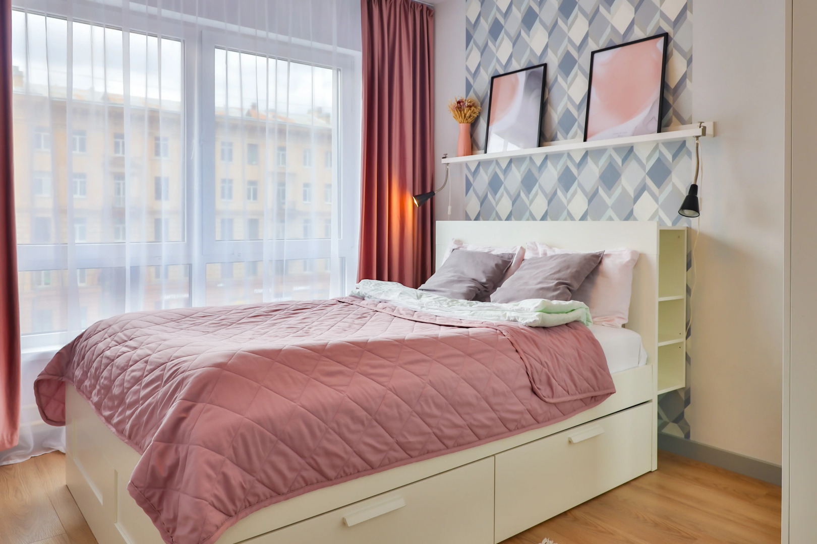 Квартира KotHouse