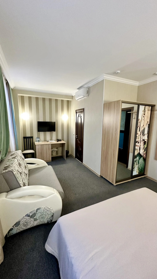 Отель Зодиак