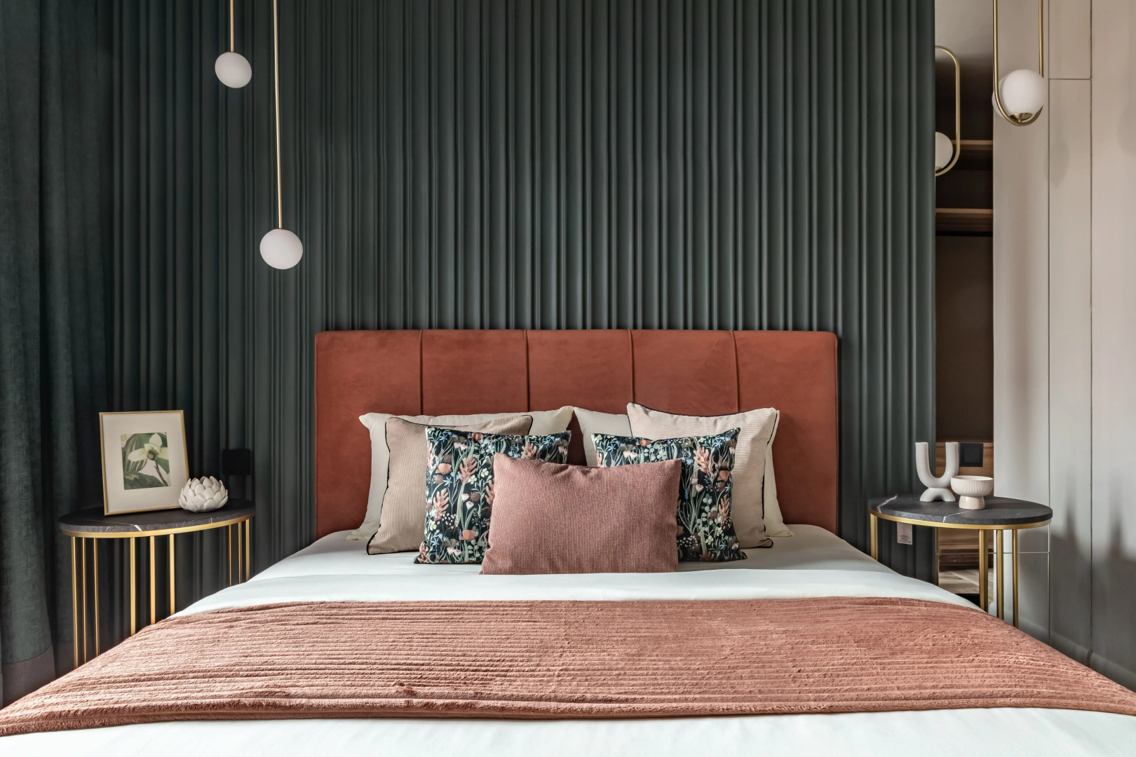 Квартира Moscow Deluxe Apartments Family Suite Silver Fountain