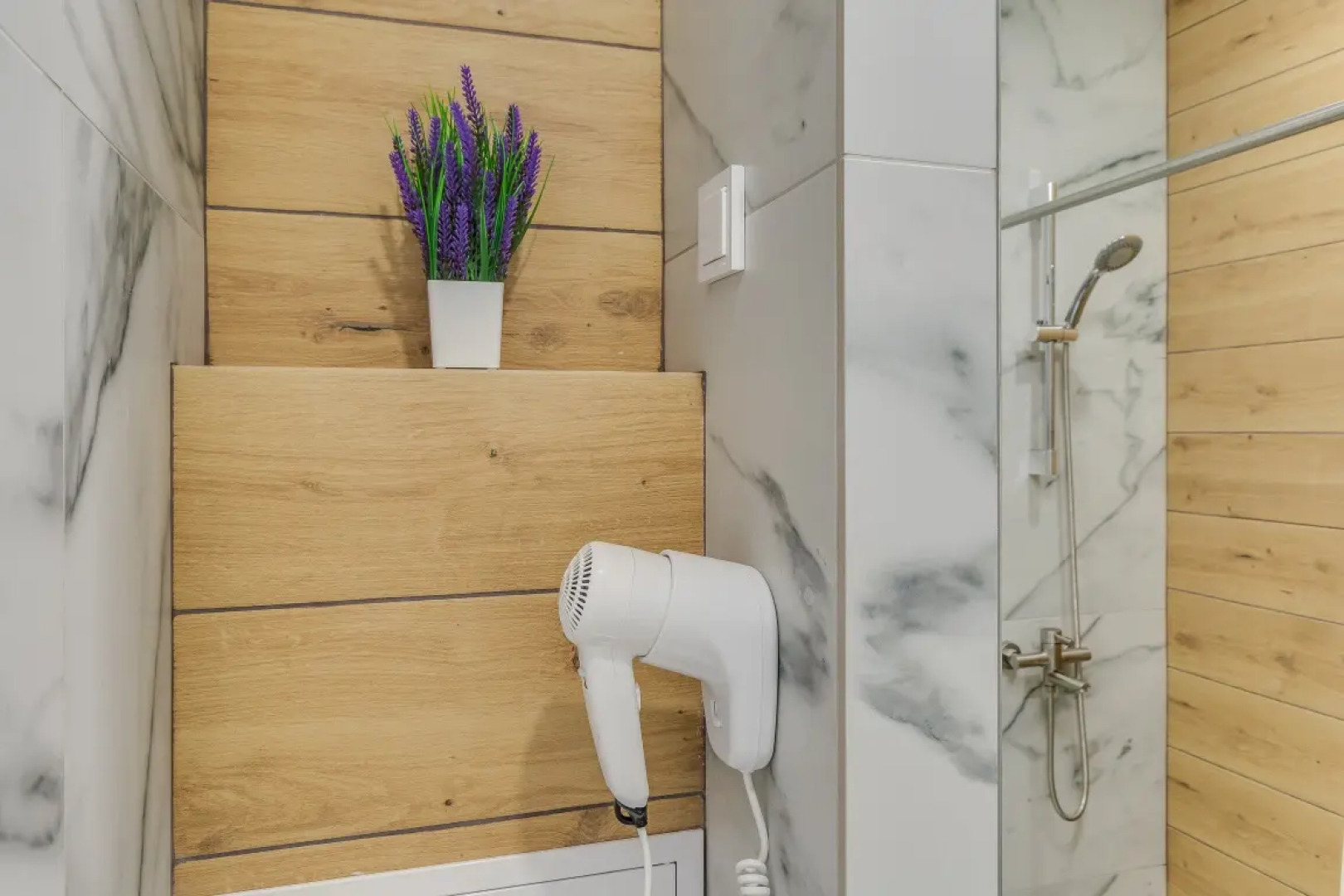 Апартаменты Классические Арт-Апарты у Экспофорума 4