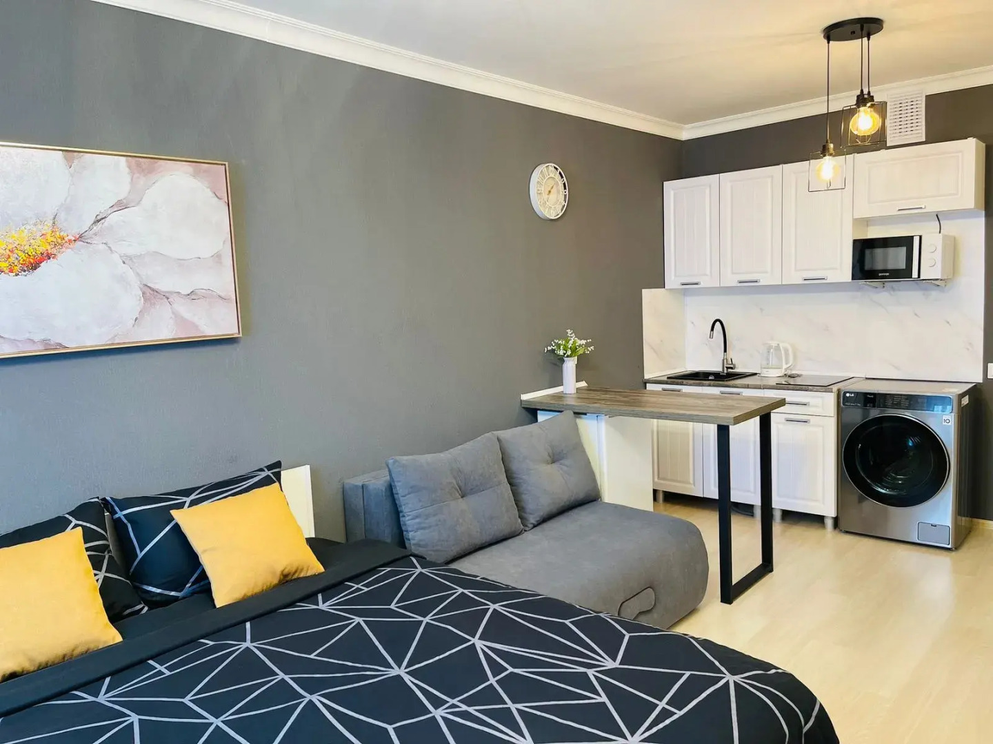 Квартира студия рядом с Экспо