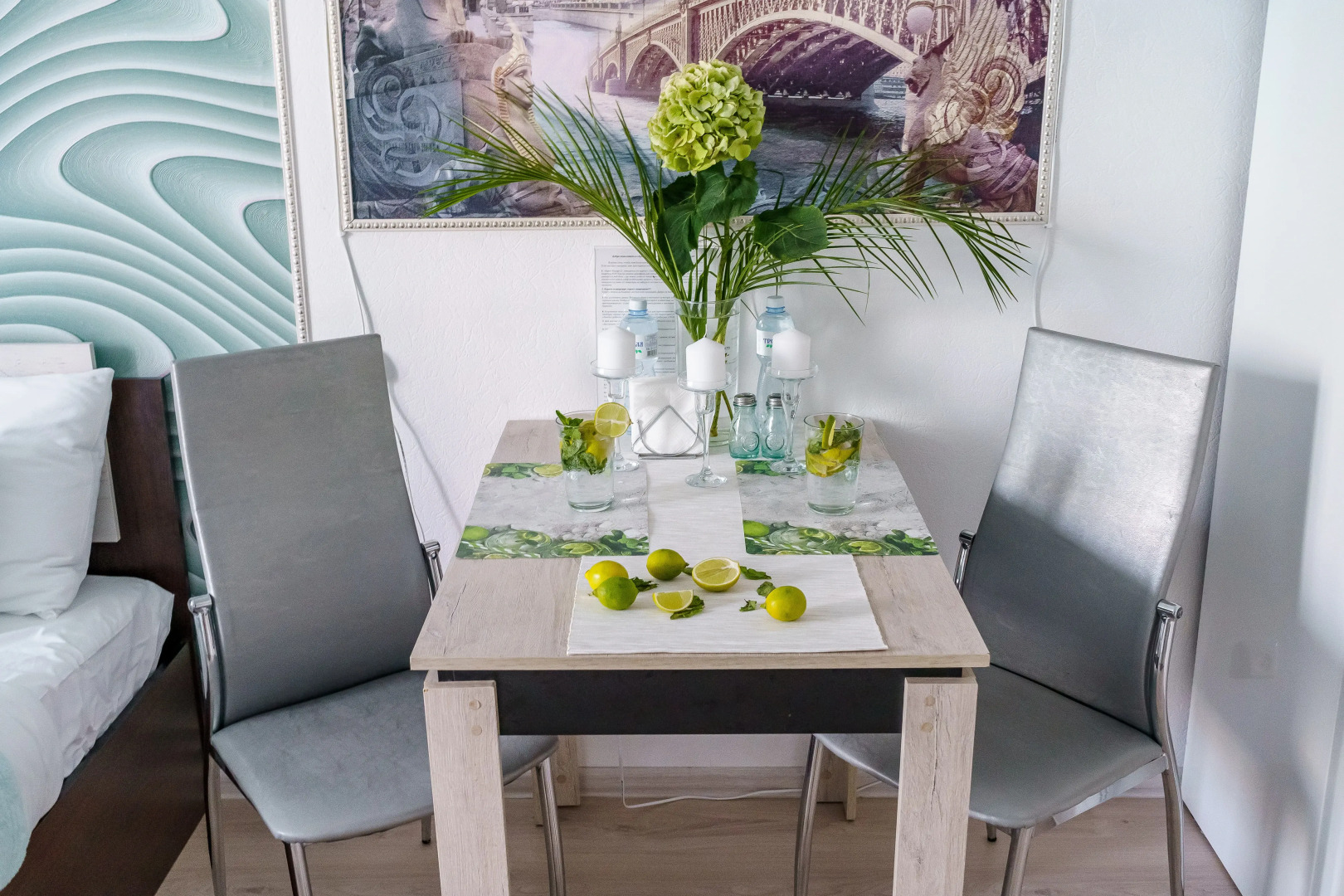 Апартаменты Voyage Lime Style на Парашютной 42/2