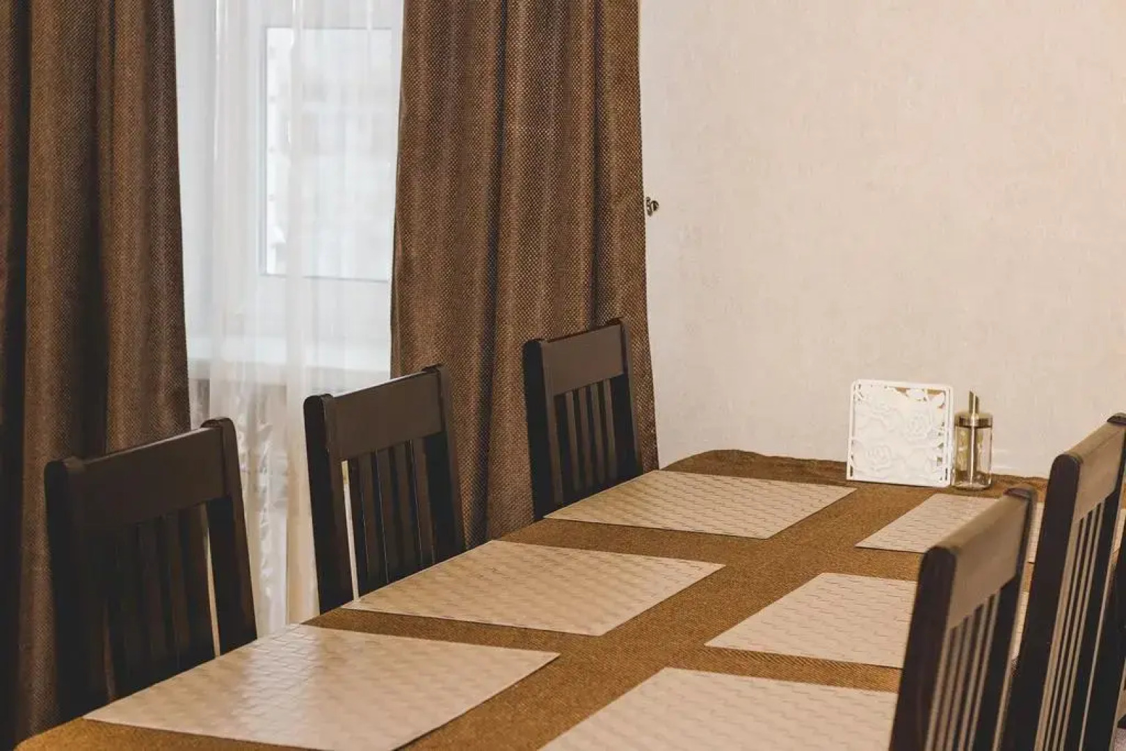 Отель Картуши