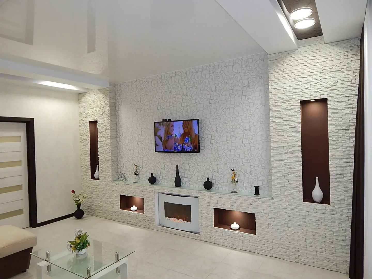 Элитная 2х квартира класса люкс с камином, джакузи и кондиционером на ул. Ядринцевская. Метро площадь Ленина