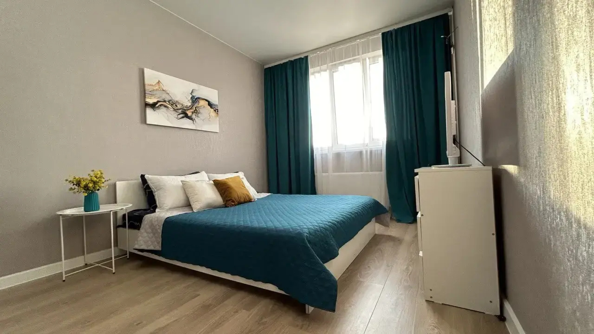 Апартаменты возле ТЦ Мега