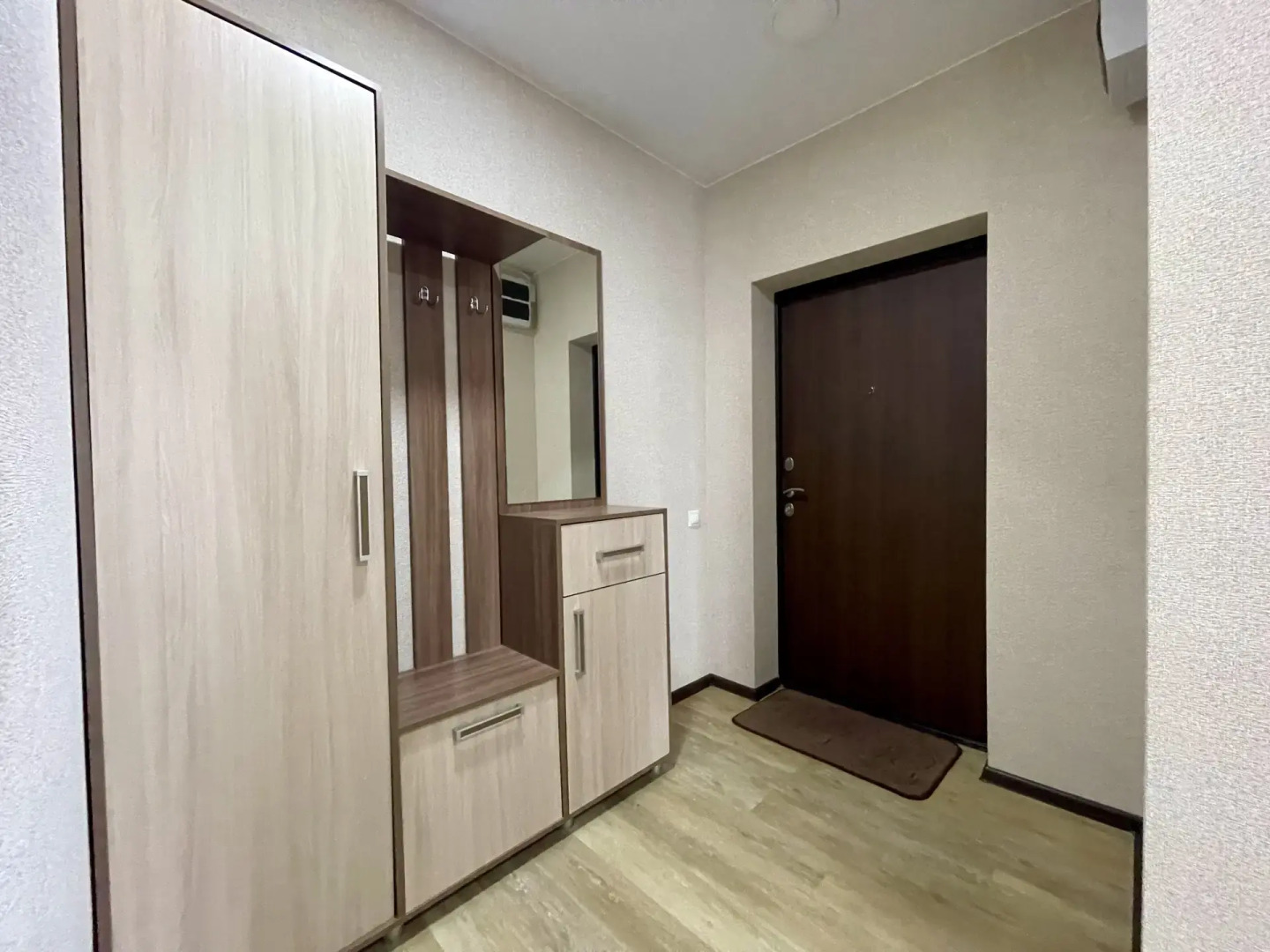 Апартаменты Атмосфера Можжевеловая 18