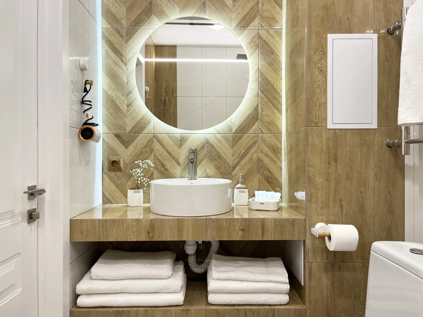 Апapтaмeнты двухкомнатные World Ocean с Видом нa Музeй Миpовогo Океaна