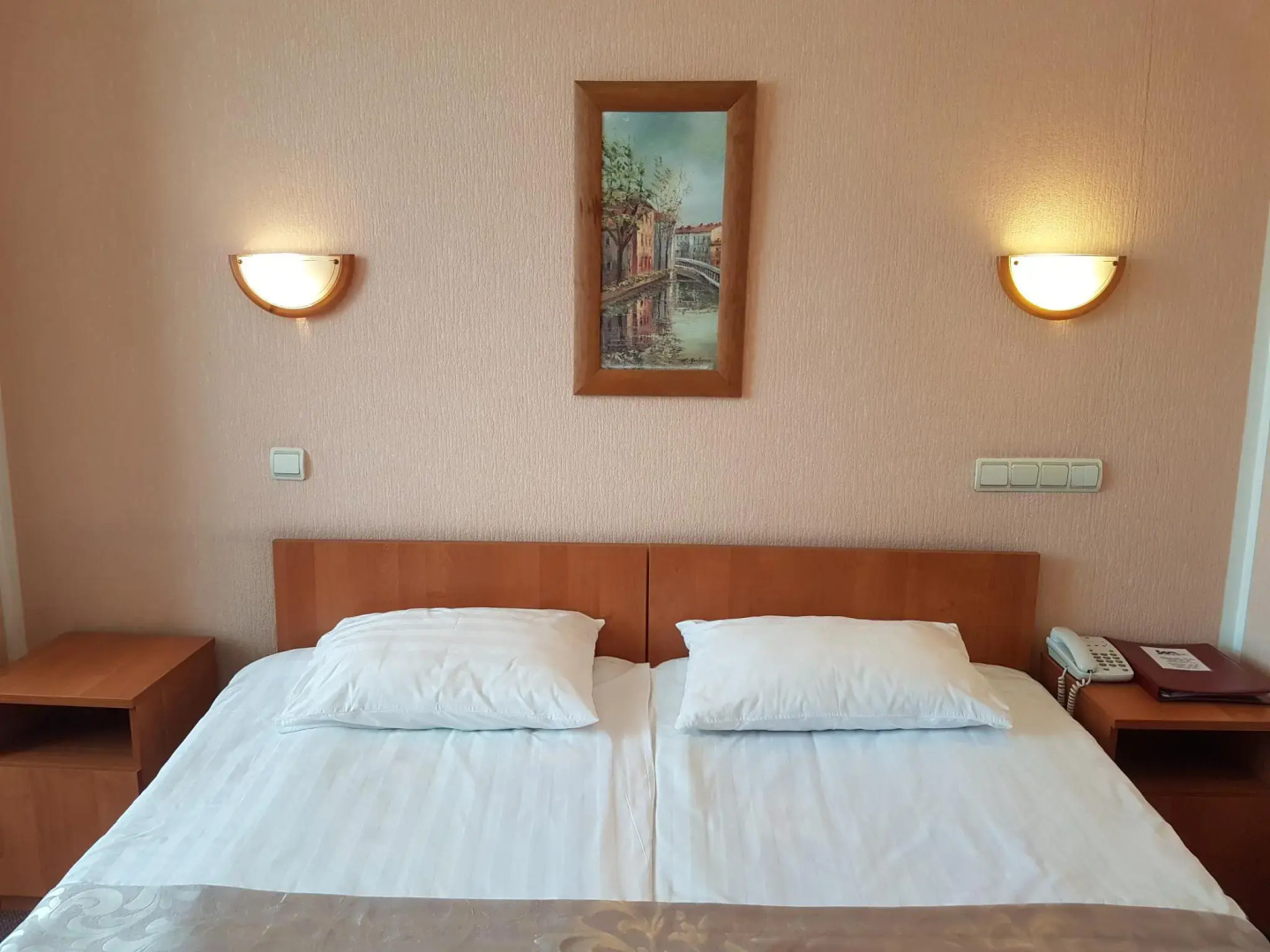 Отель «Август»