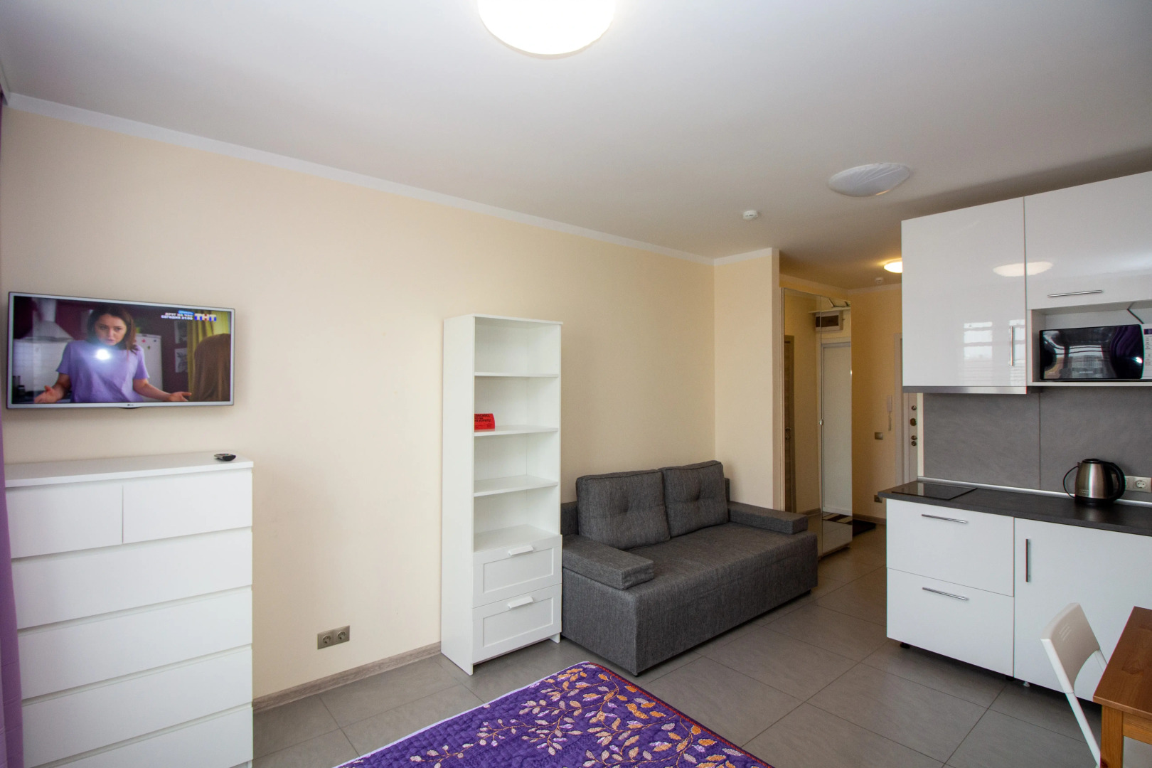 Апартаменты Современная студия на Молодежной