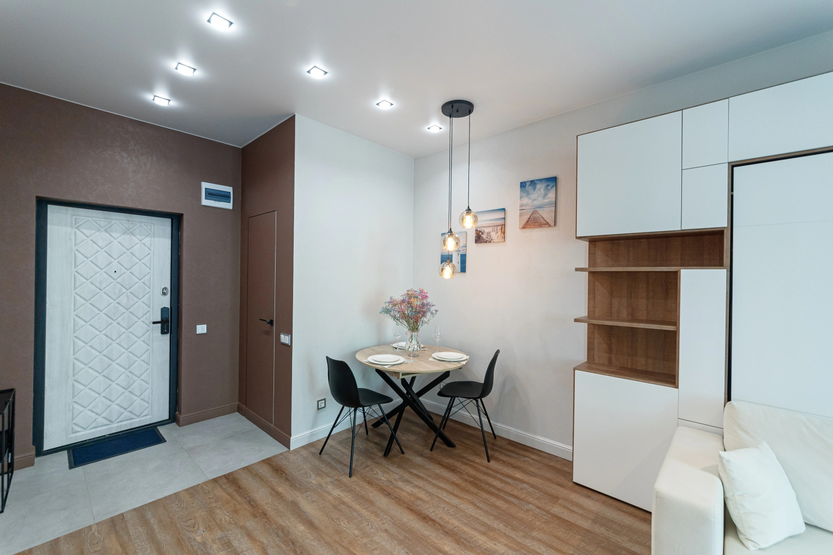 Апартаменты RED APARTMENTS Арт Лайт Сити апартамент Адамс
