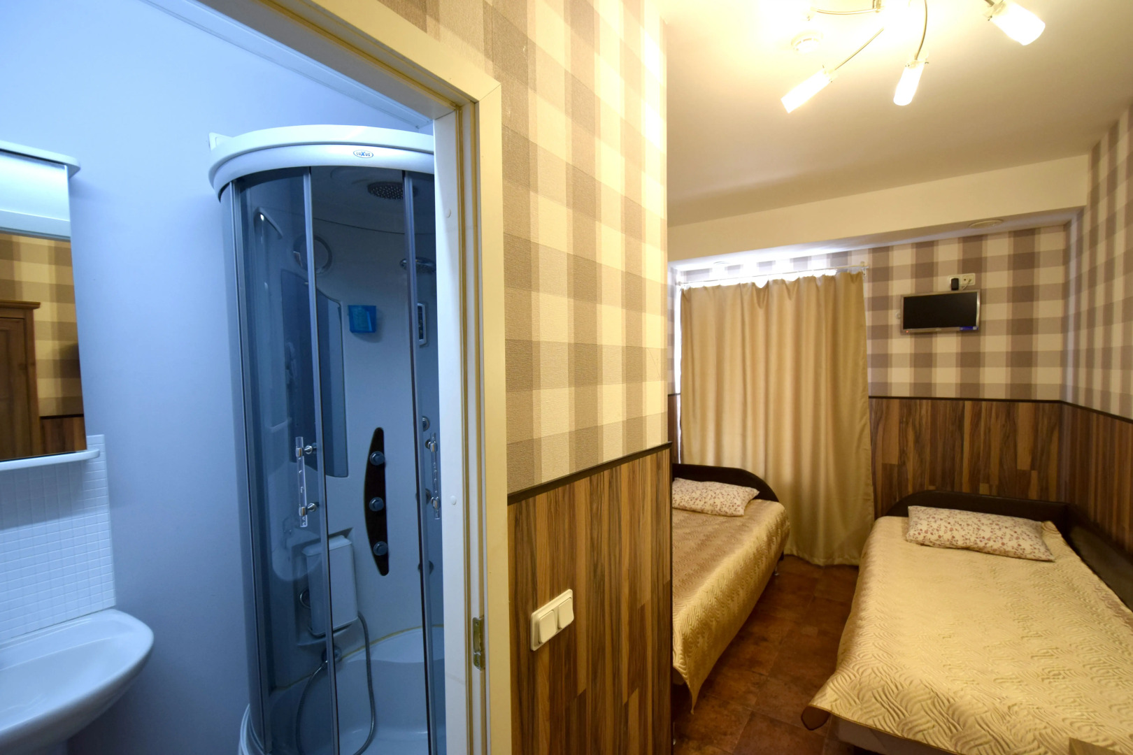 Мини-Отель Петрополь