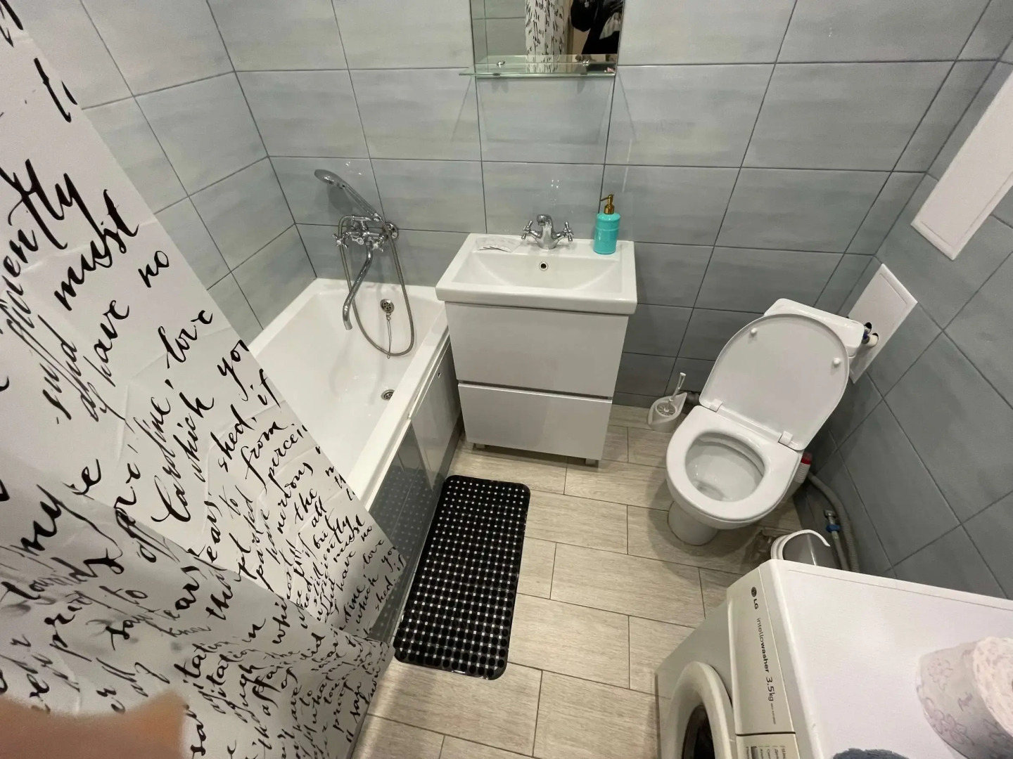 Квартира новая в центре города