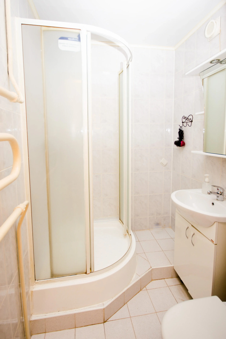 Апартаменты Квартирный Вопрос на Худайбердина 126